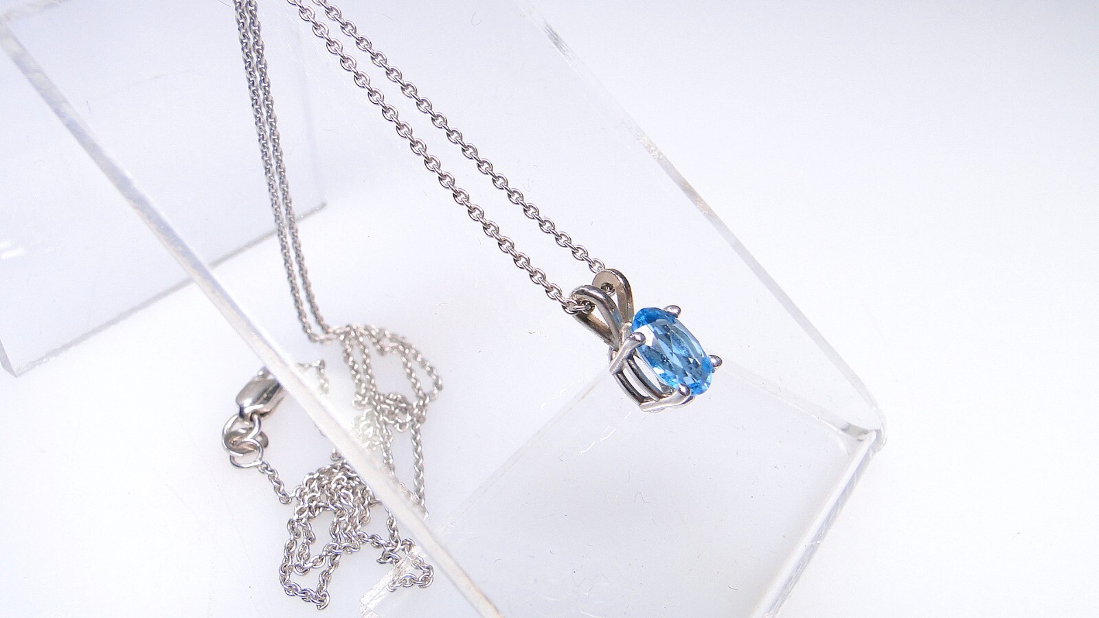 14K White Gold Blue Topaz Solitaire Pendant on Fine 14k WG Chain Necklace