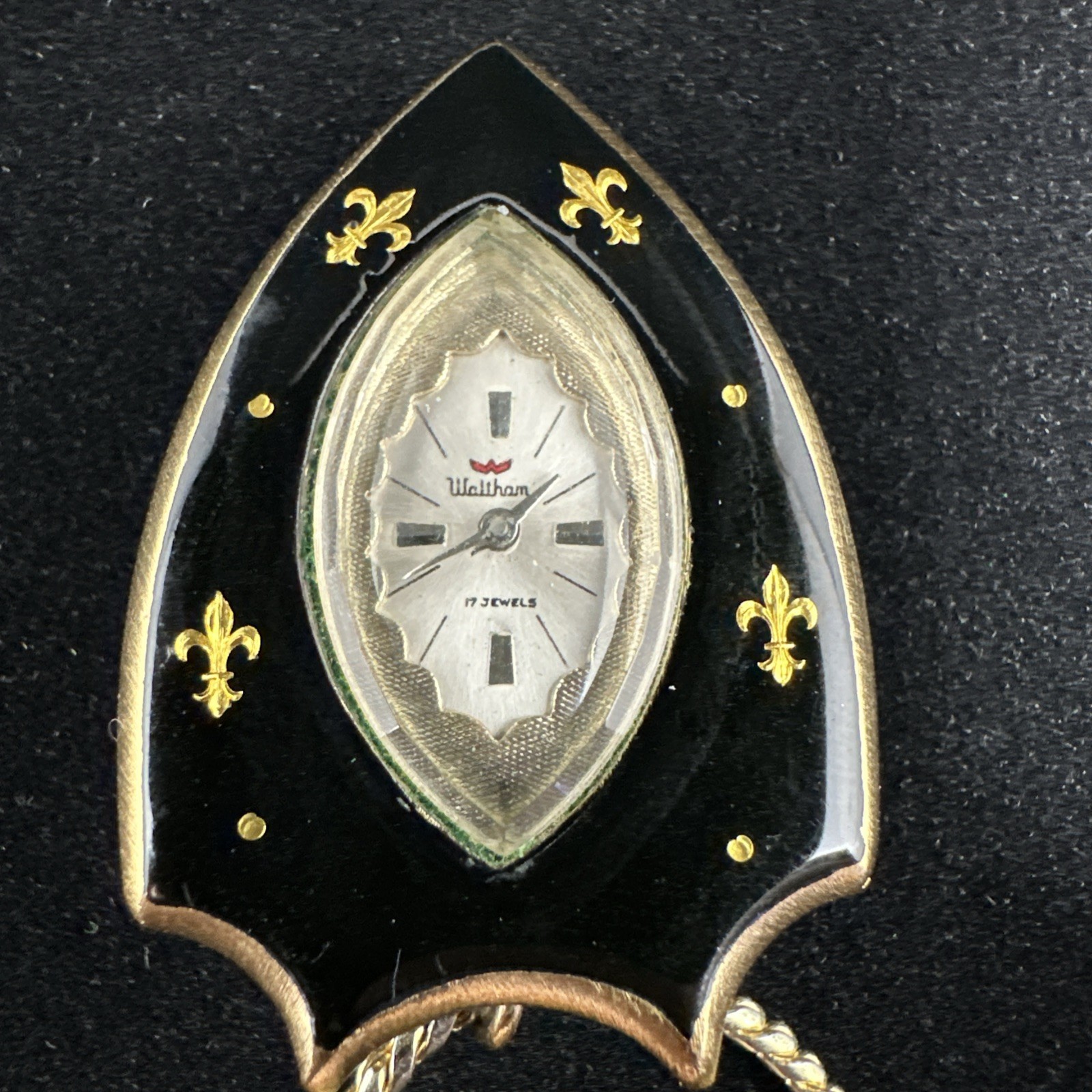 Vintage Waltham 17 Jewel manual wind Brooch necklace Watch original box working