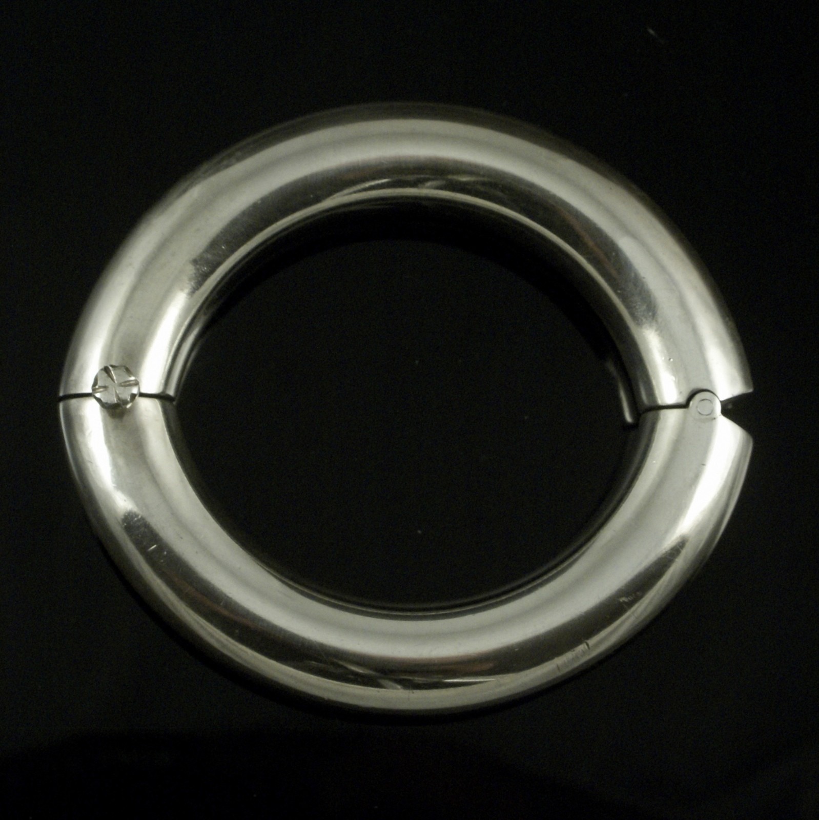 Georg Jensen Sterling Silver Hindged Bangle #251 – Kim Naver