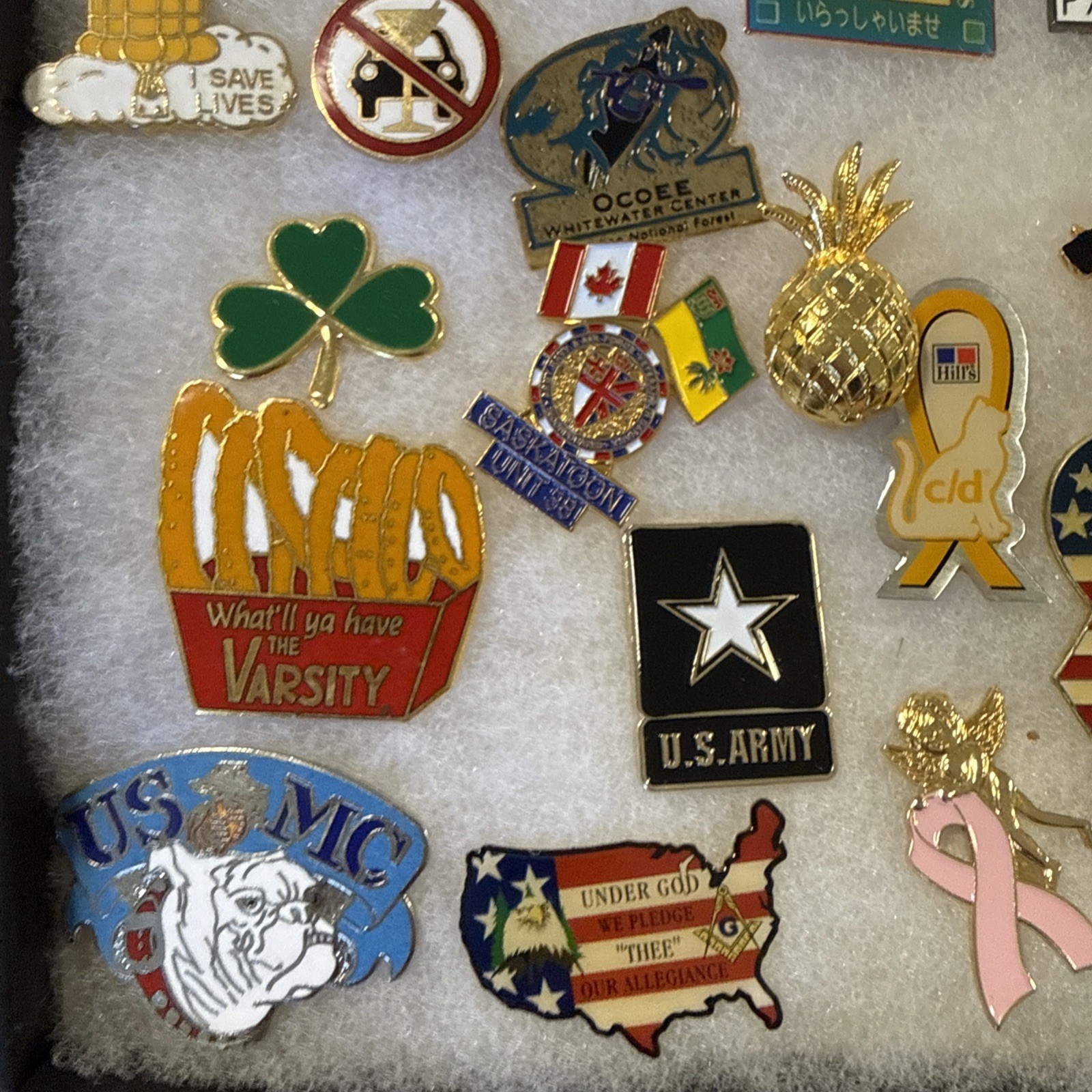Pin Lapel Hat Flare State Miscellaneous Georgia Varsity Irish Flag Cow 32 Pins