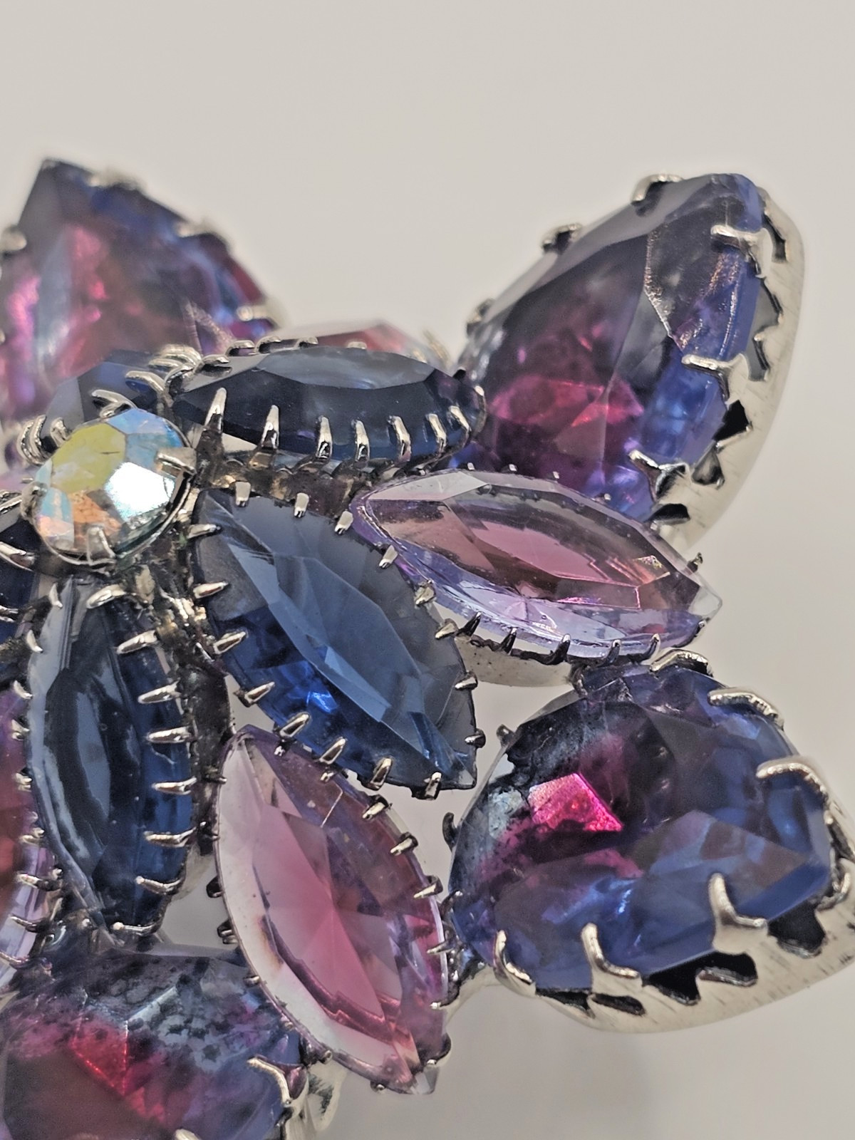 VTG Starburst Domed Purple Blue Pink Vitrail Glass Rhinestone Brooch Silver Tone