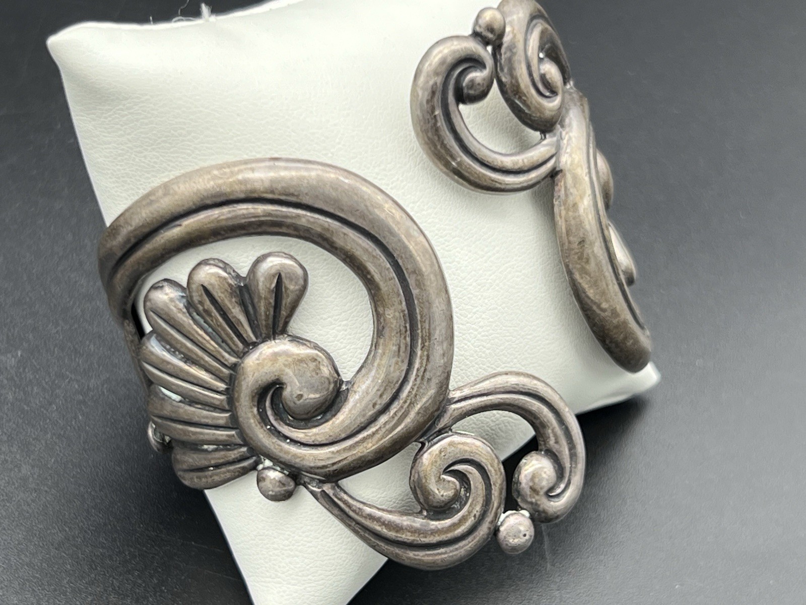 Solid Silver 980 Clamper Bracelet GERARDO LOPEZ TAXCO High End Select Magnifico!
