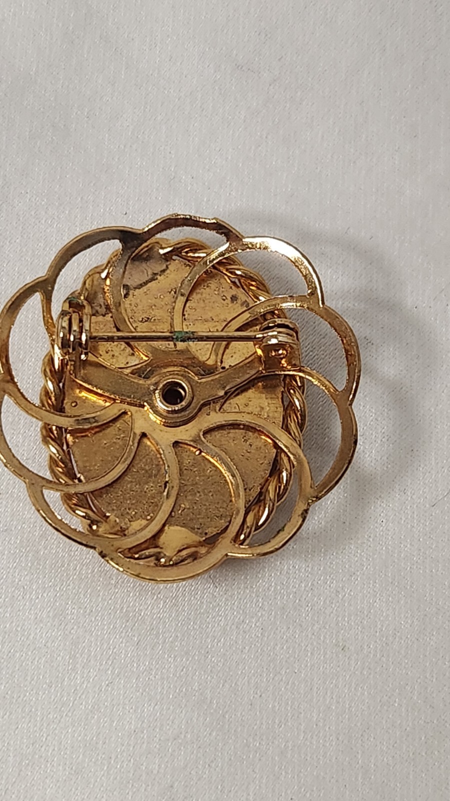Cameo Brooch Pin Gold Tone Oval Lady Portrait Victorian Style