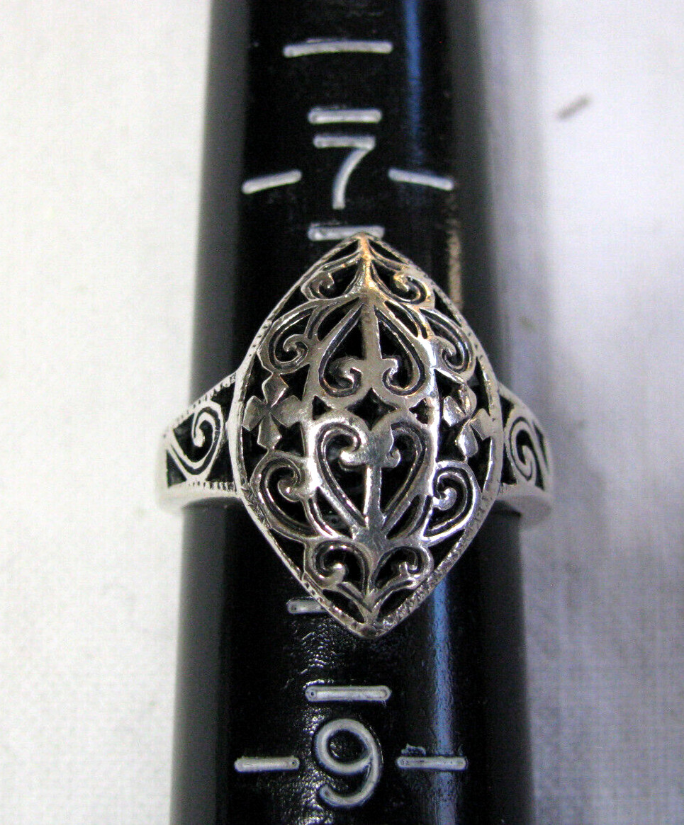 Vintage Sterling Silver Ring – Reticulated-Diamond Shape