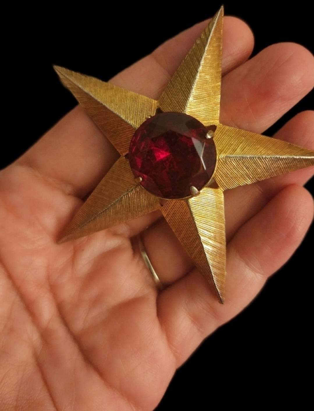 HUGE Vintage MCM Star Brooch Garnet Glass Stone