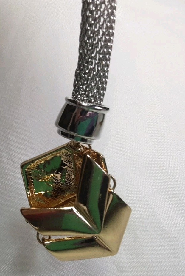 Naclace Silver Tone Mesh Etruscan Magnetic Clasp Wrapped Slide Pendent 19″ NICE!