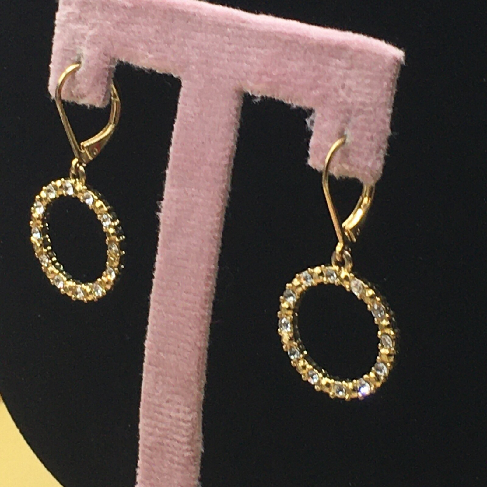 Avon Rhinestone Earrings Gold Tone Round Pave Circle Lever Back 1.5″