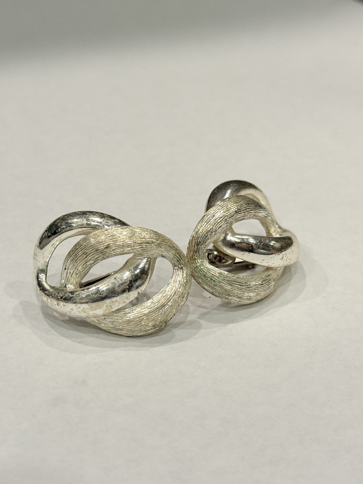 Vintage NAPIER Signed Shiny Silver Tone Adjustable Clip on Earrings