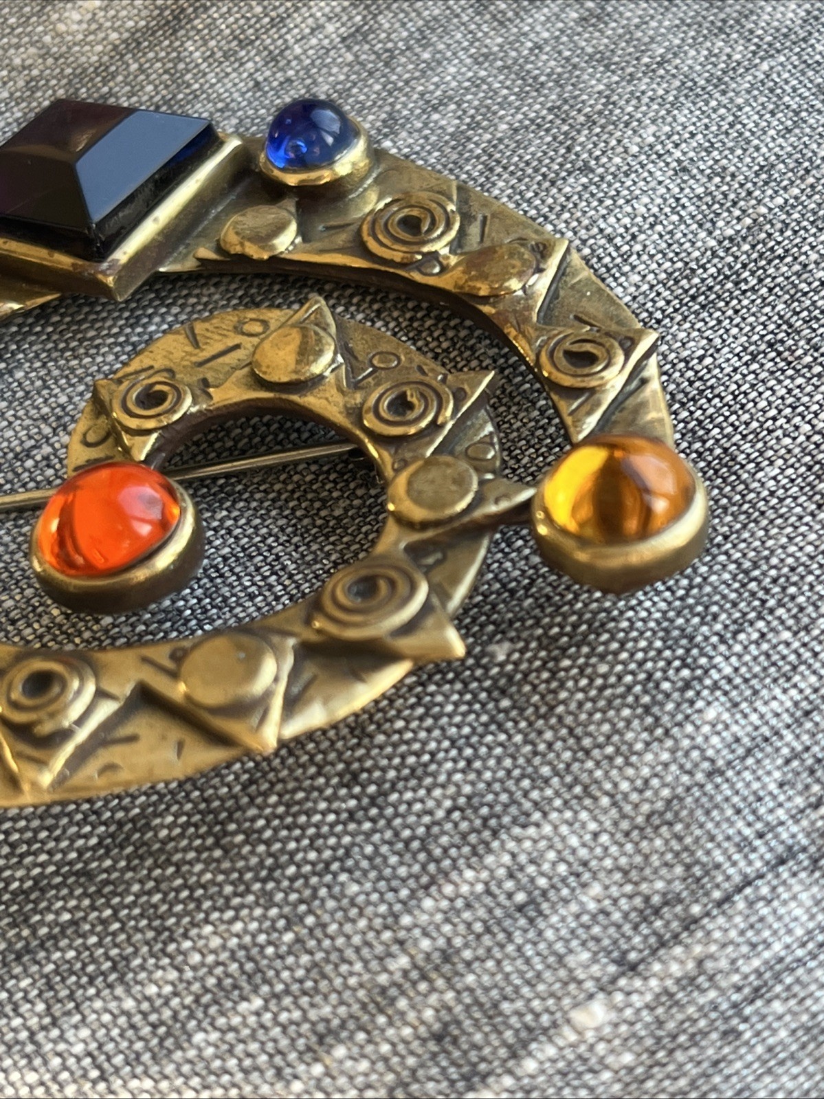 Vintage 1980s Deborah Robert’s Handmade Artisan Whimsical Brooch