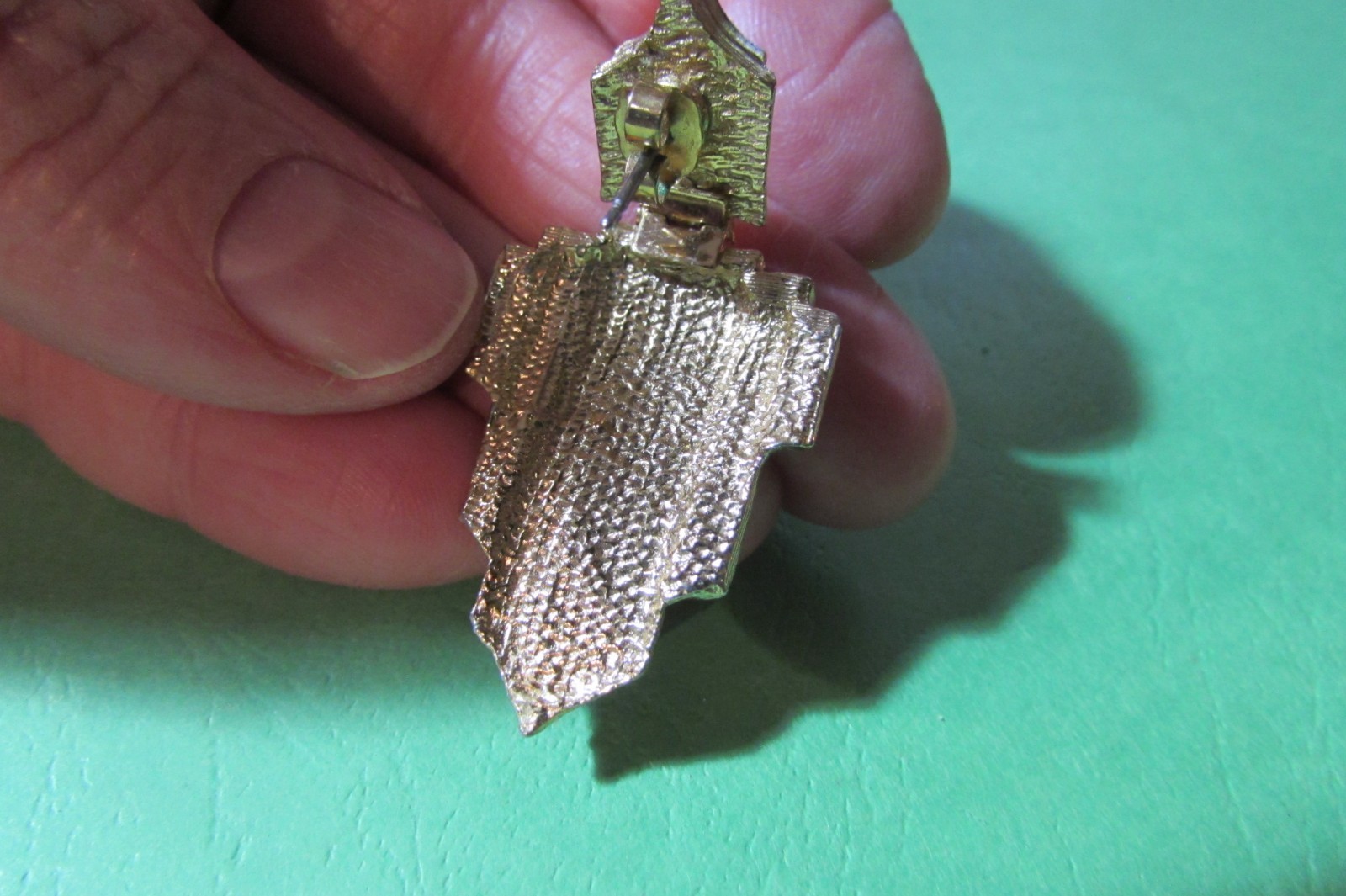 VINTAGE goldtone/silvertone/rhinestone dangle pierced earrings almost 2″ long