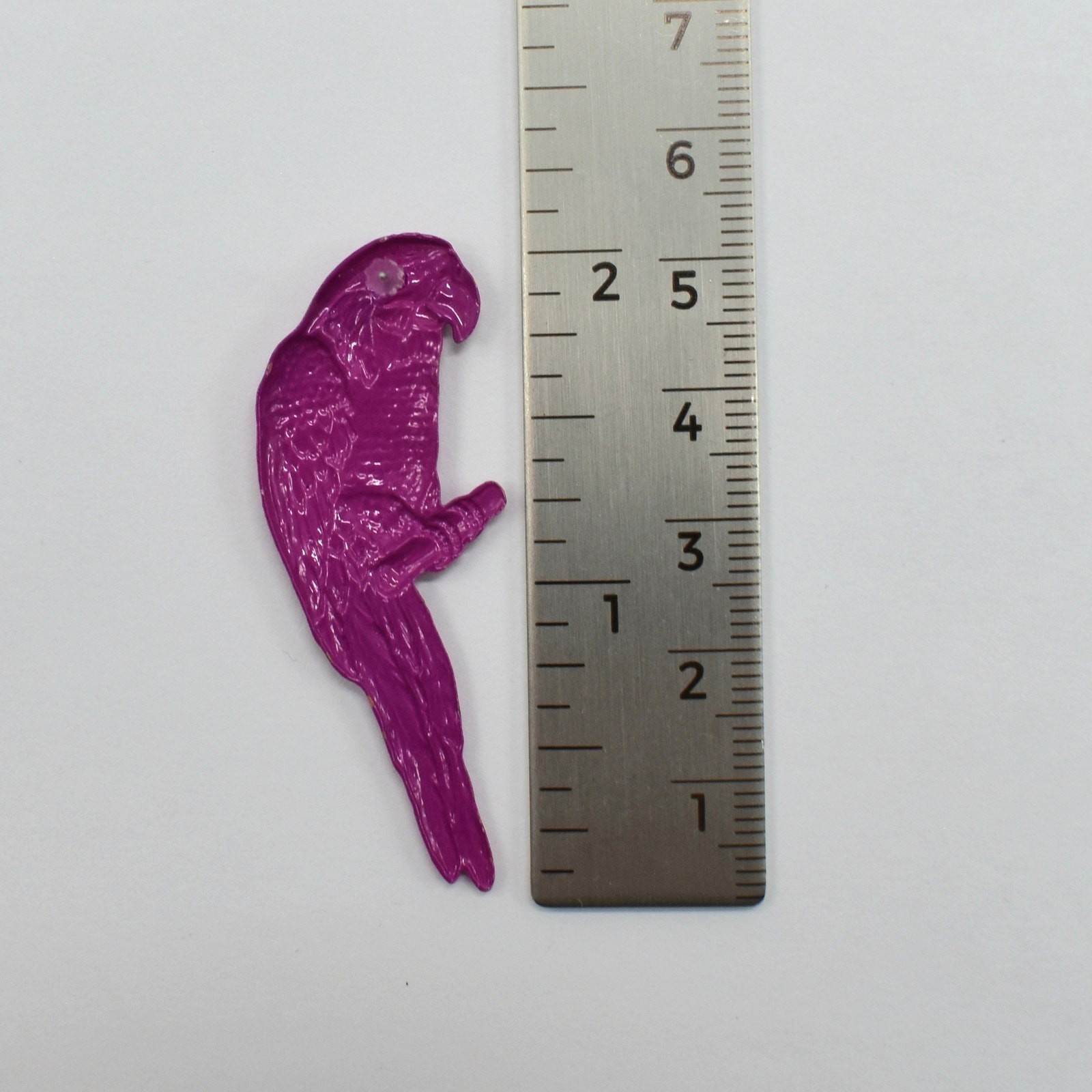 Vintage Magenta Pink Metal Parrot Stud Earrings Tropical Eclectic Maximalist 90s