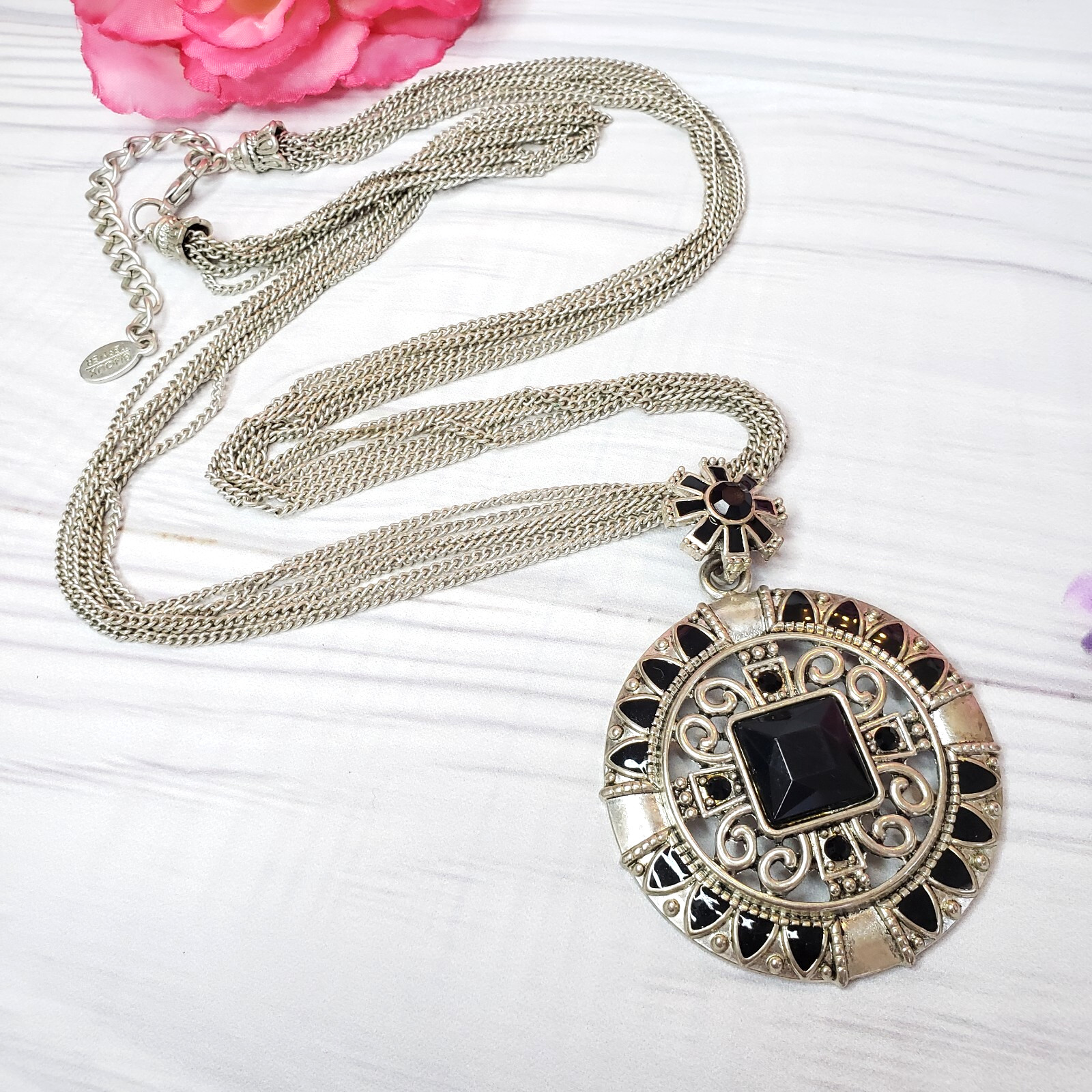 BIJOUX TURNER Black Lucite Rhinestone Round Pendant Silver Tone Chain Necklace