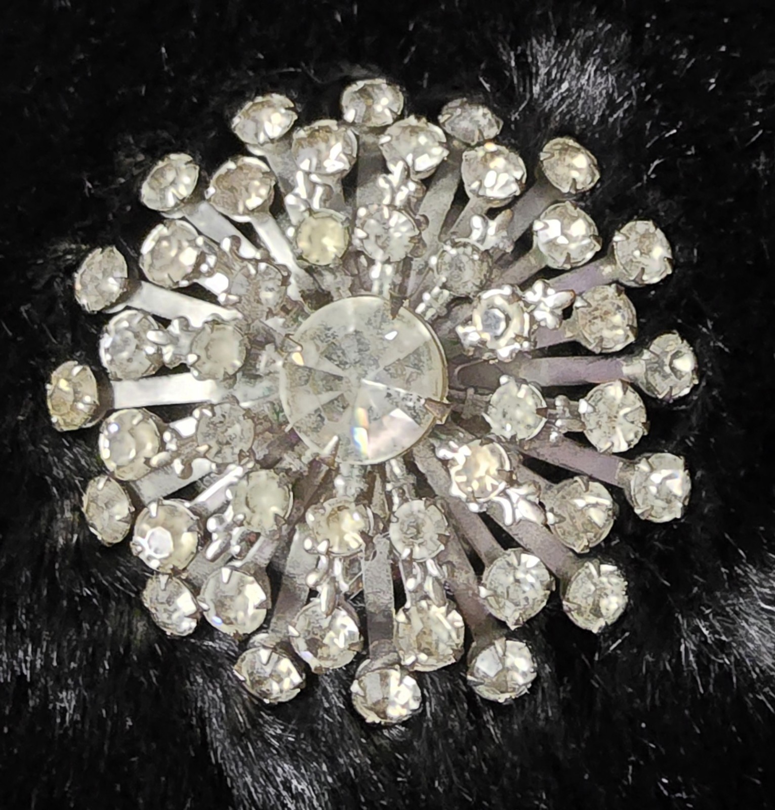 Vintage Brooch Pin 1930s 1950s Prong Rhinestones