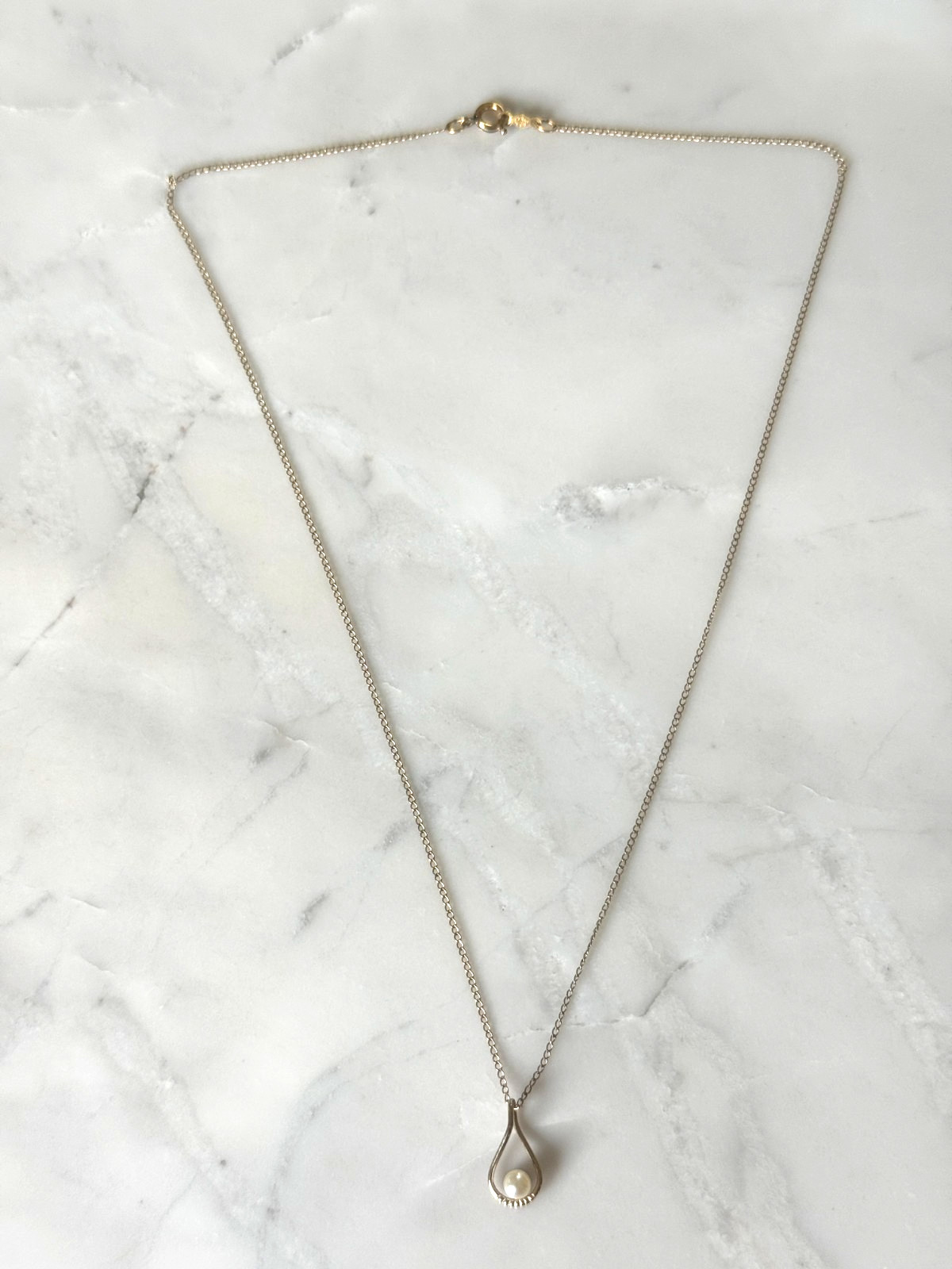 Vintage D.E.C. 1/20 14K GF Pearl Pendant Necklace 17” Gold Filled Teardrop