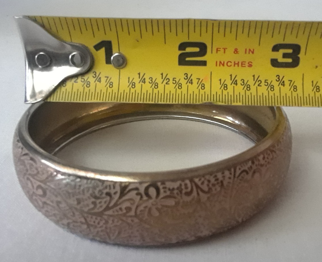 Vintage Rose Gold Copper Tone Wide Floral Pattern Bangle Fashion Bracelet 6 in