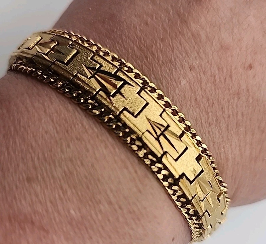 Vintage Brushed Gold Tone Articulated Link 7.25″ Bracelet With Safety Chain Gift