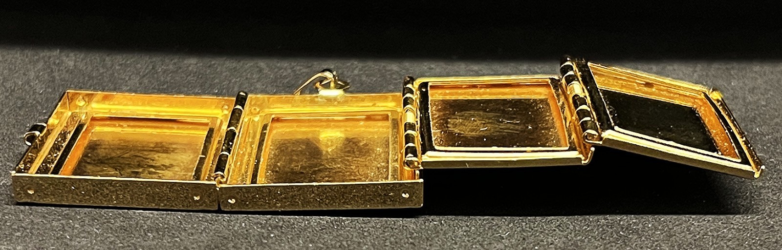 Vintage lot x2 locket photos “Coro” 4 photo way, Art Nouveau, amazing pieces