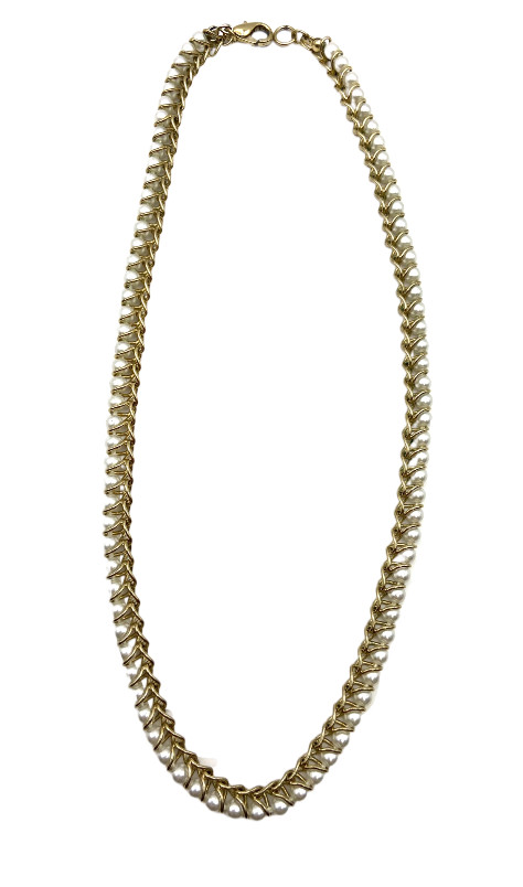 Vintage Gold Tone Faux Pearl Necklace Curb Linked Wire Wrapped 17” Costume GUC
