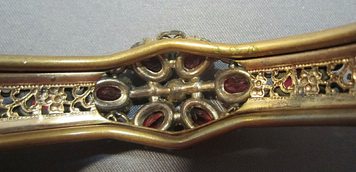 Vtg Gold Plated Filigree Bangle Bracelet w/ Red Stones & Original Box Small Size