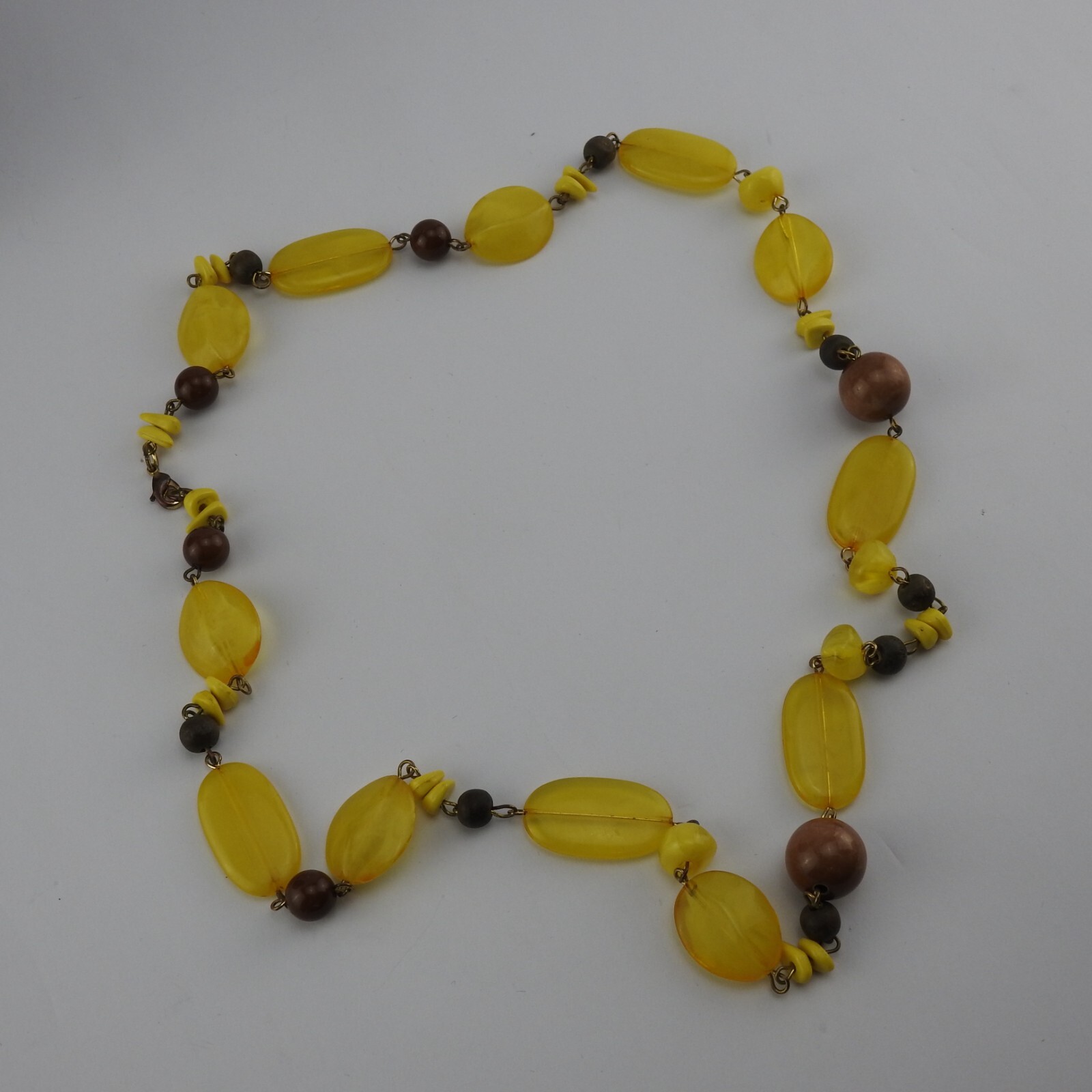 Vintage Plastic Resin Beaded Necklace Yellow Brown No Clasp