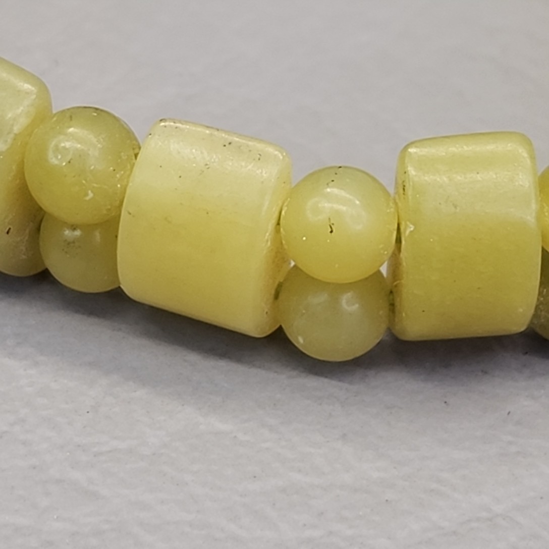 Vintage Stone Beaded Stretch Bracelet Serpentine Green 13mm