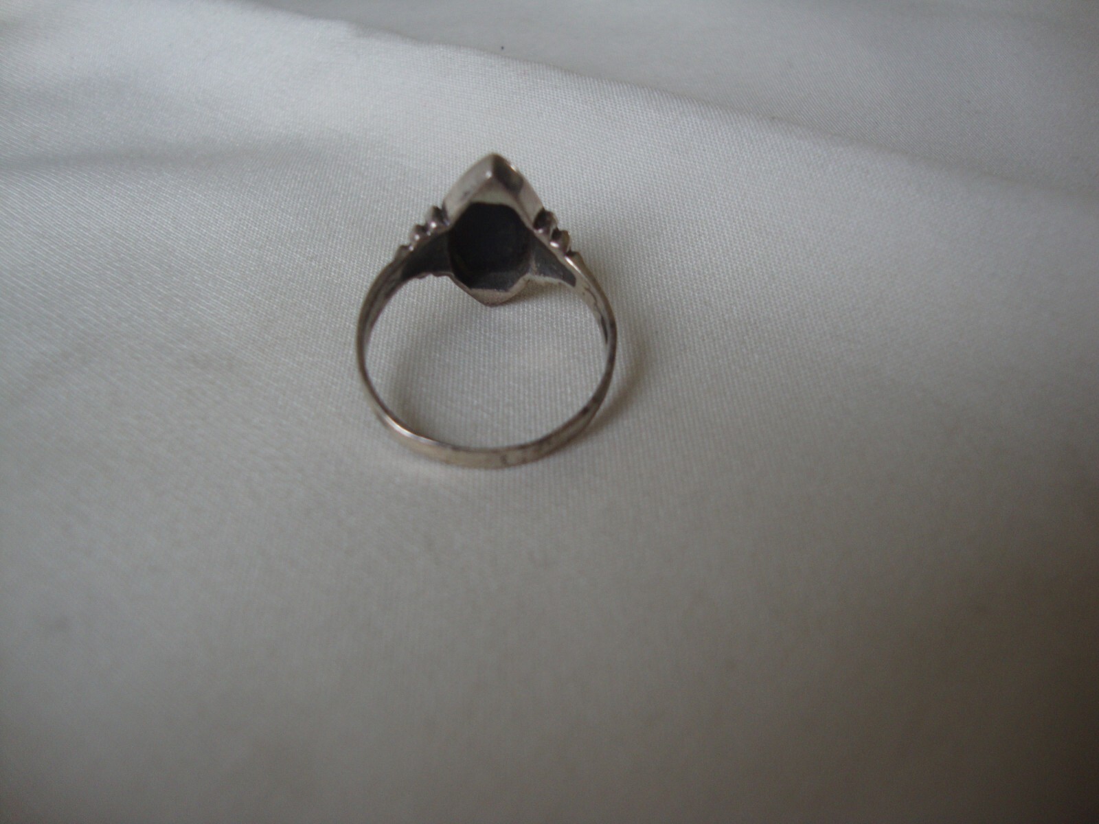 VINTAGE INLAID LOZENGE BLACK ONYX BEADED TEXTURED RING SILVER STAMP 925 SZ 7