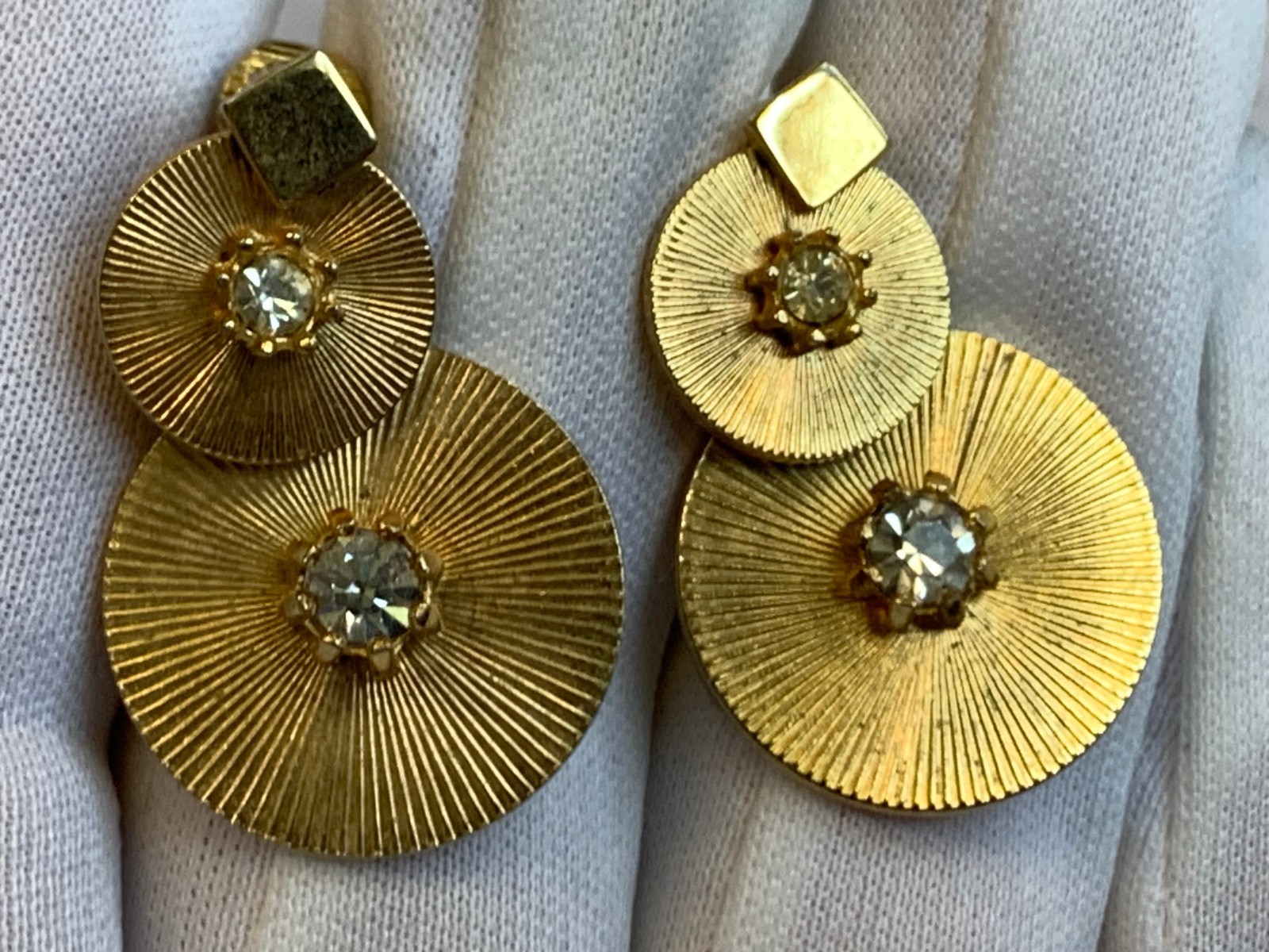 Vtg Clip-On Earring Lot Monet Sarah Coventry Avon Golden Faux Pearl / Gemstones