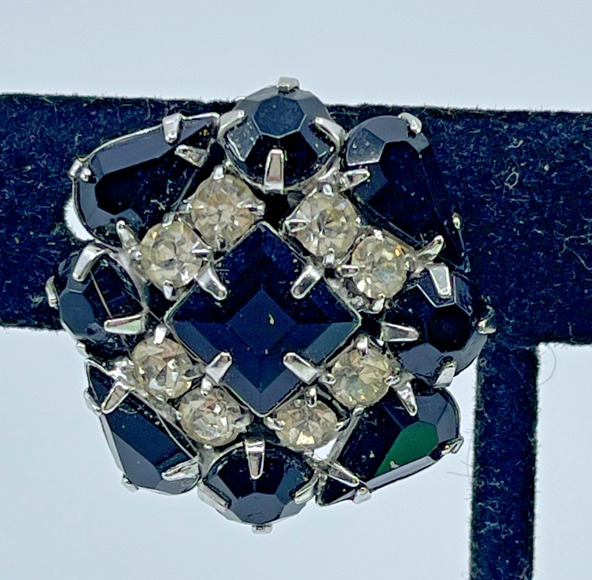 Vintage 60’S Black Clear Rhinestone Baguette Clip-On Earrings Faux Onyx