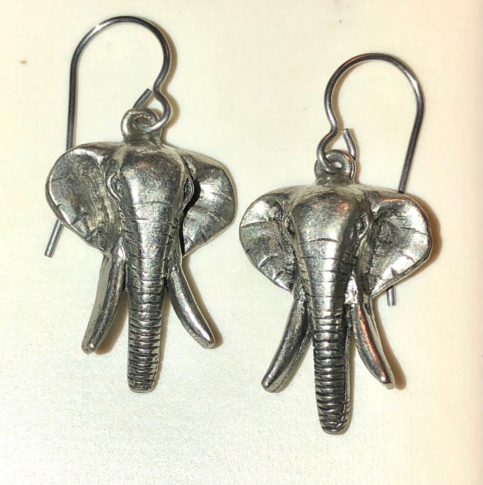 Silver Elephant Earrings Pewter Safari Drop Dangle Jim Clift GOP 80s Vintage