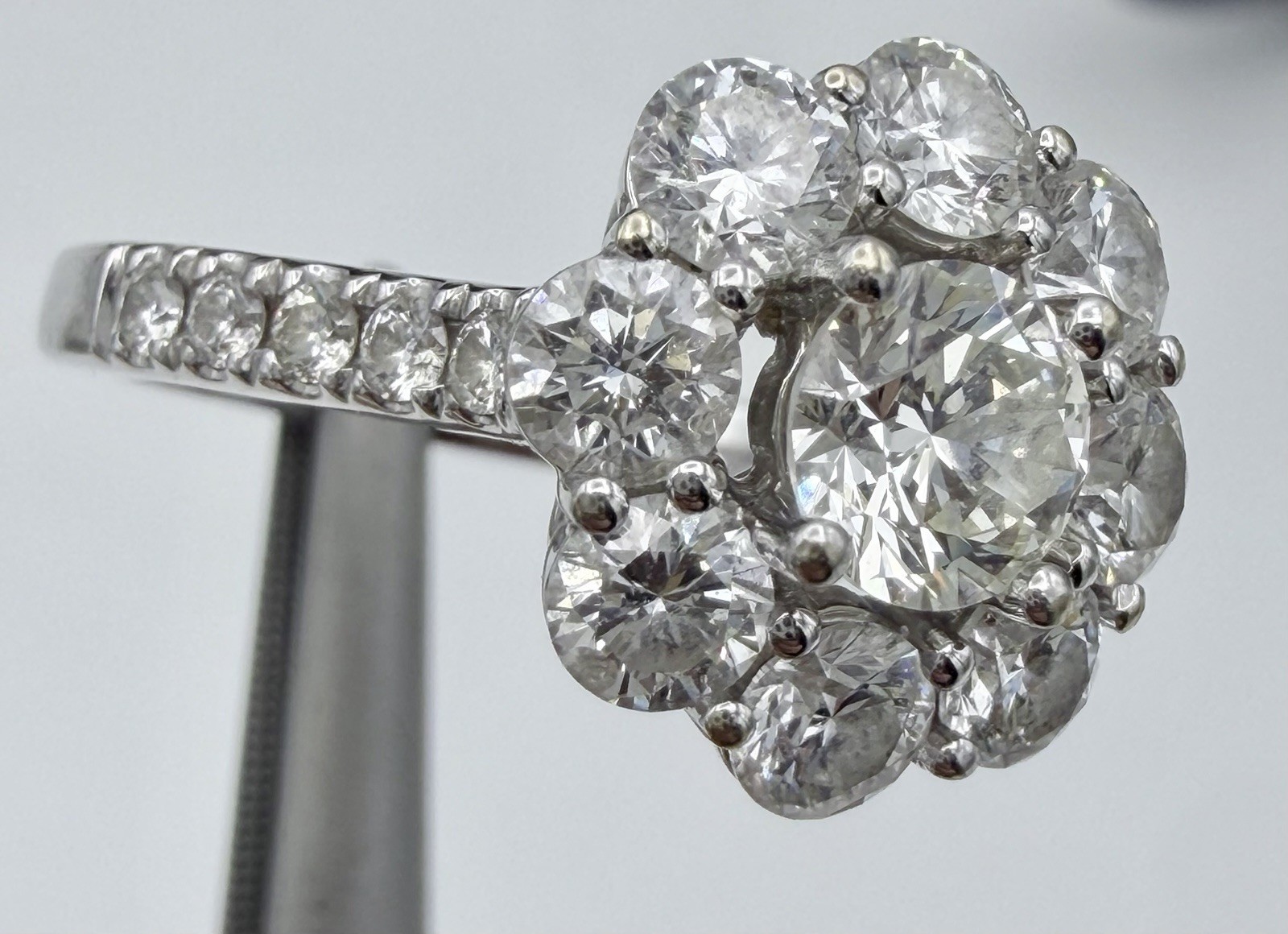 GORGEOUS 18K WHITE GOLD & NATURAL DIAMOND CLUSTER RING 2.29 CTW “JGJ” 6 3/4