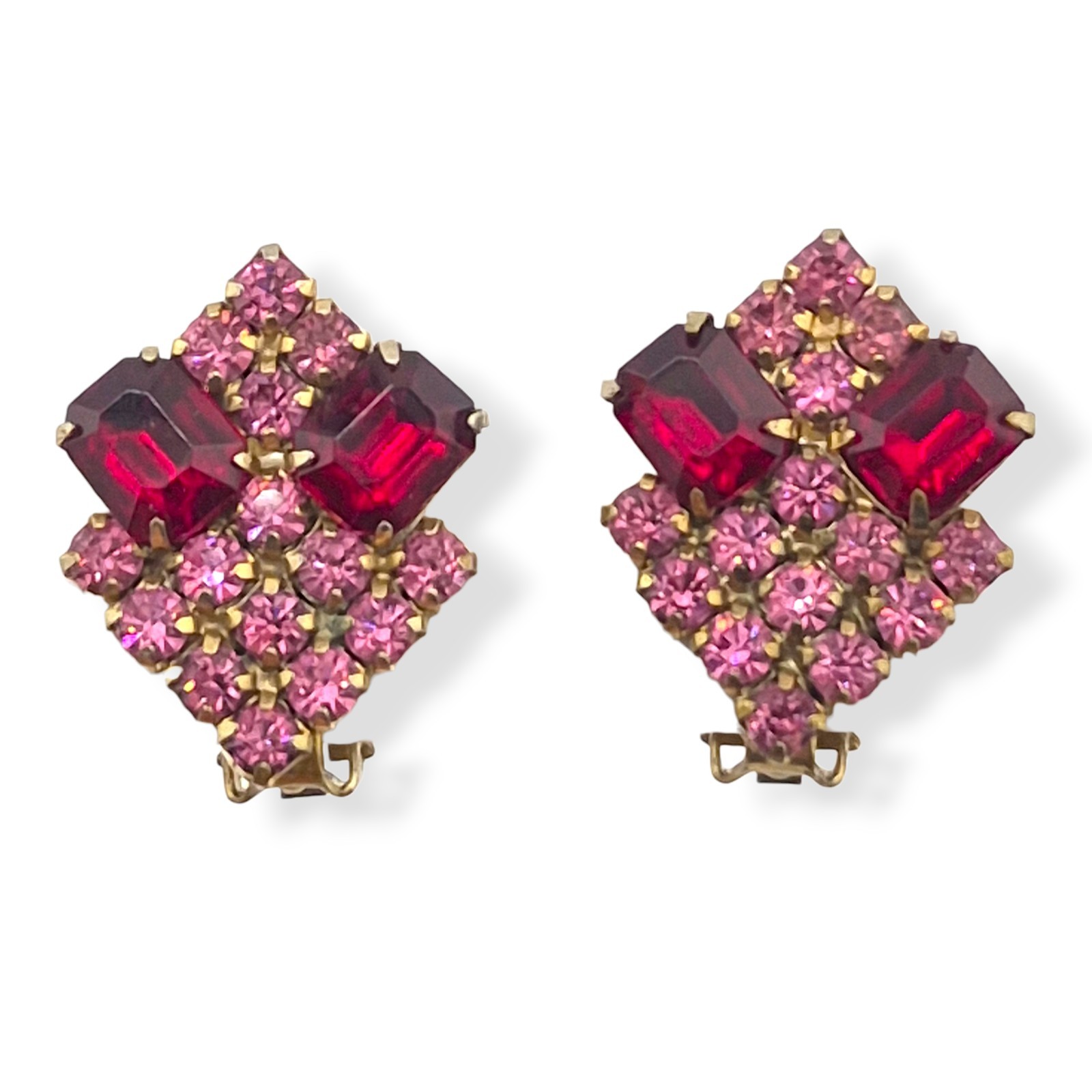 Stunning Fuchsia & Red Emerald Cut Rhinestone Cluster Clip On Vintage Earrings