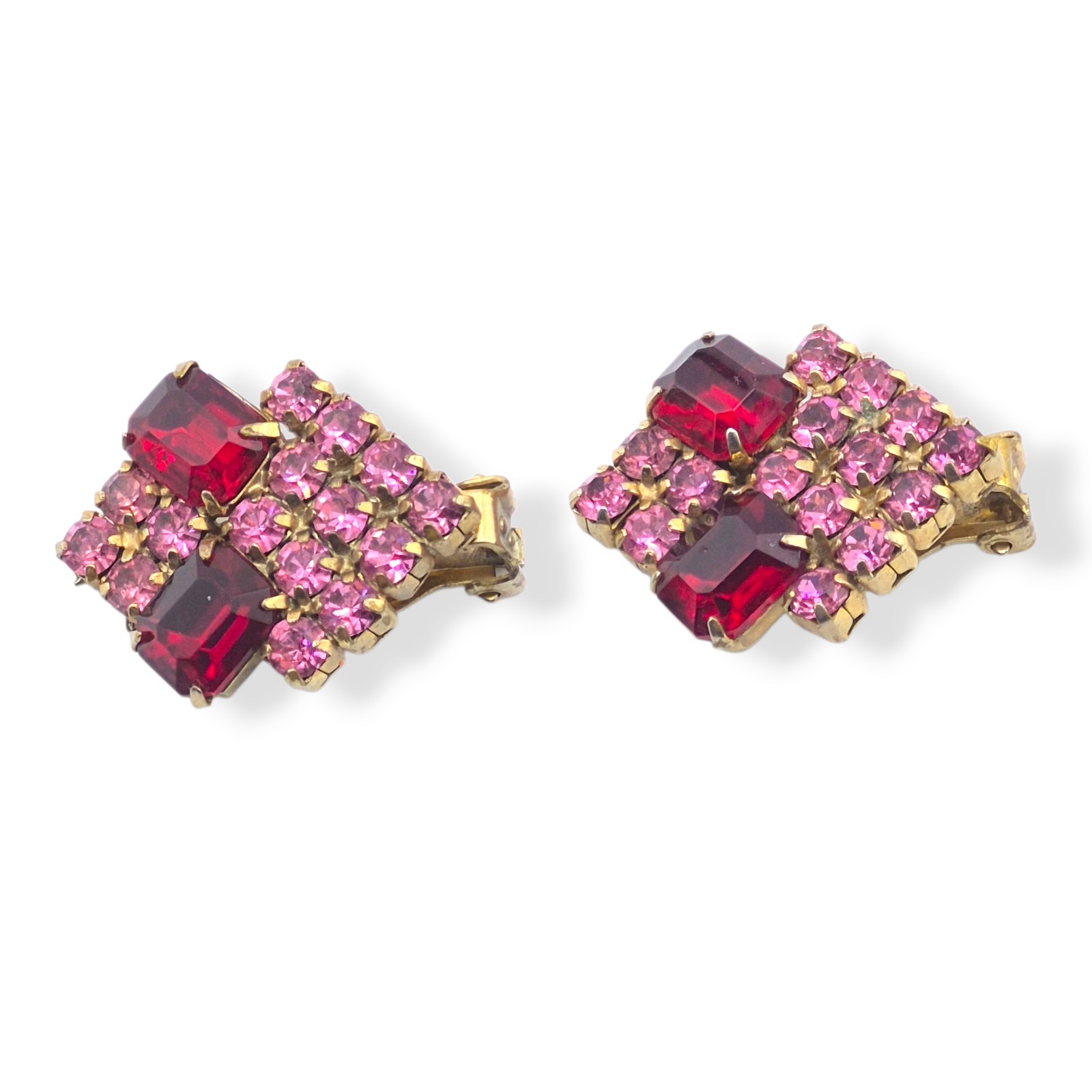 Stunning Fuchsia & Red Emerald Cut Rhinestone Cluster Clip On Vintage Earrings
