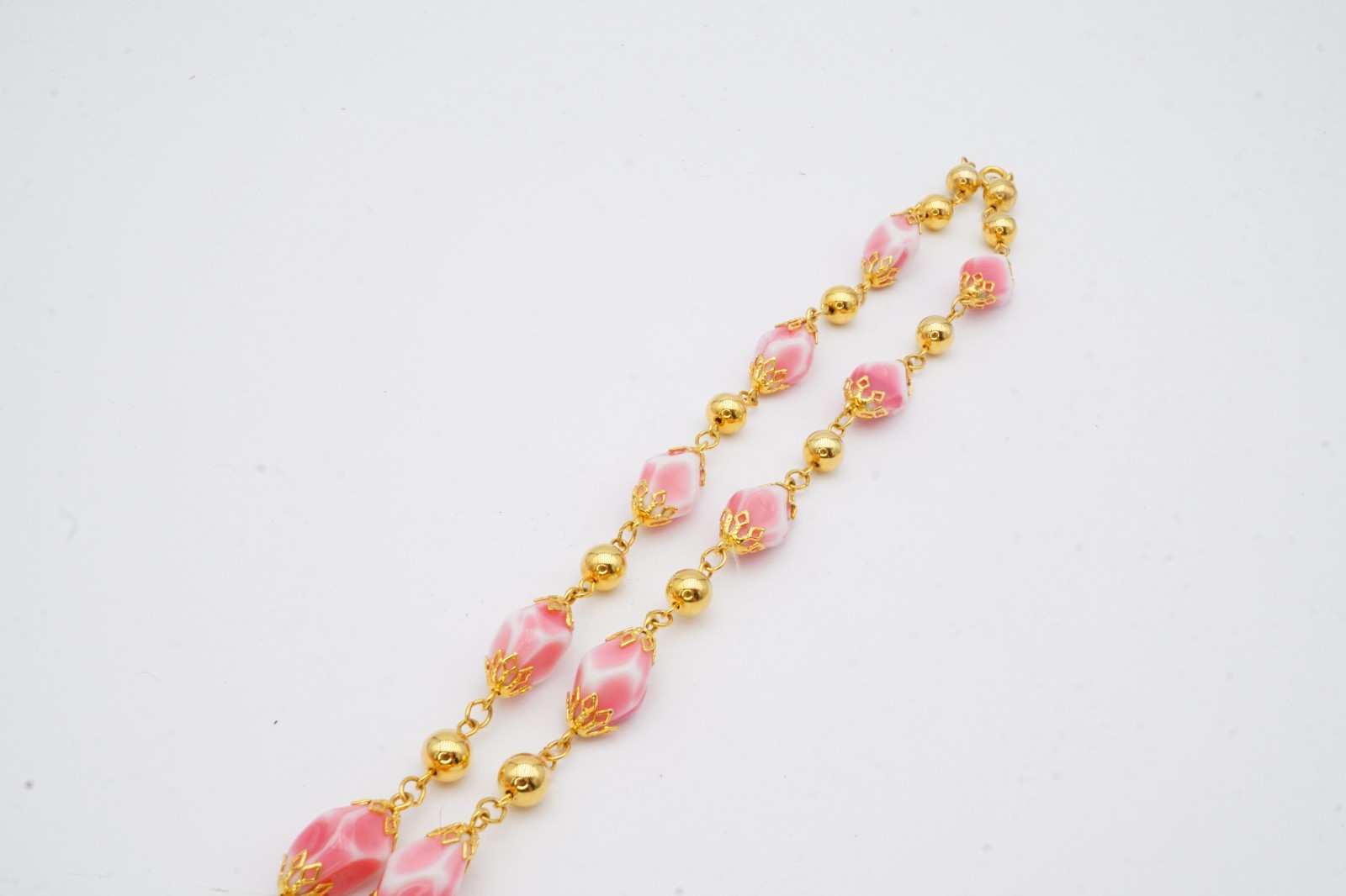 Vintage Necklace Gold Tone Pink Stone 22″