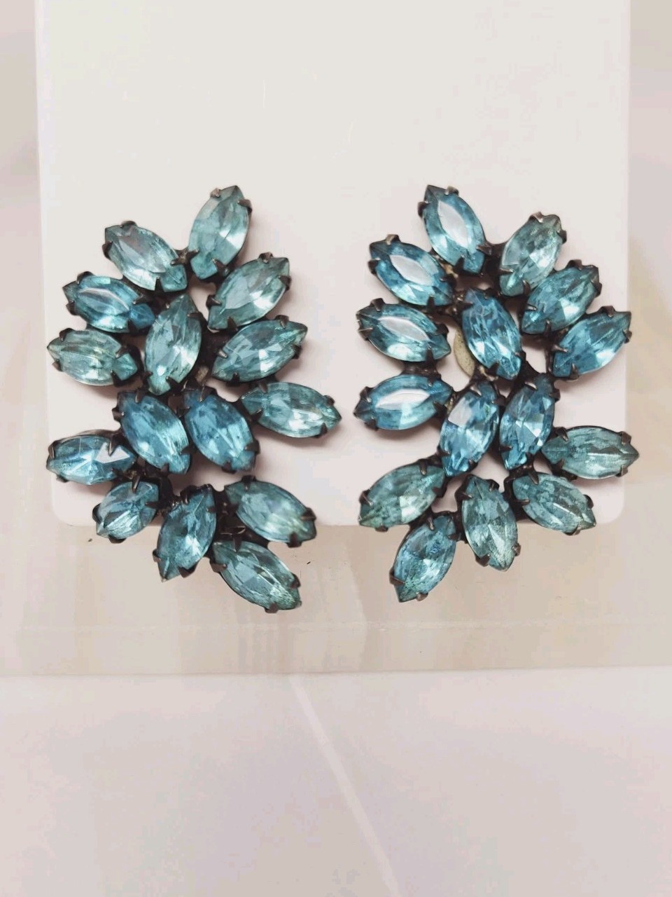 Vintage La Roco Blue Rhinestone Clip On Earrings Black Japanned 1 5/8″
