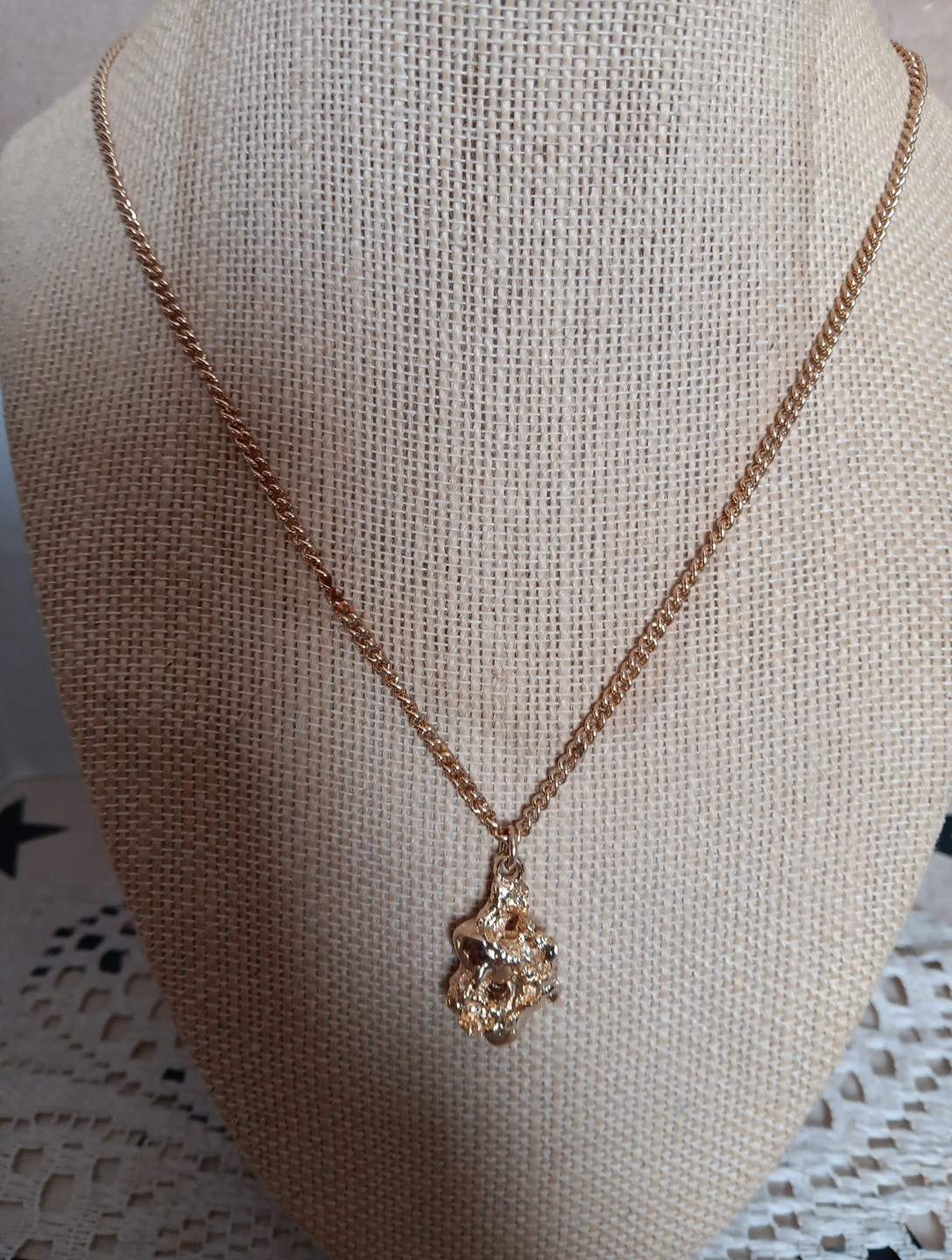 Shank Gold Nugget Pend Necklace
