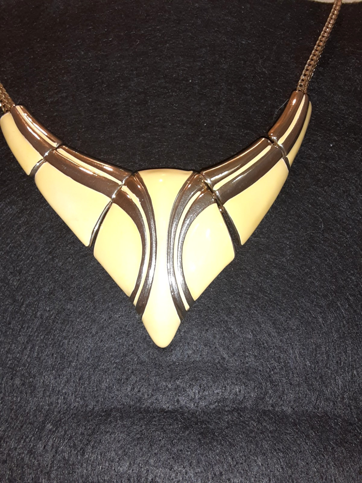 Choker V-shape & Earring Set + 1 Xtra pair, Art Deco/Modernist style VTG