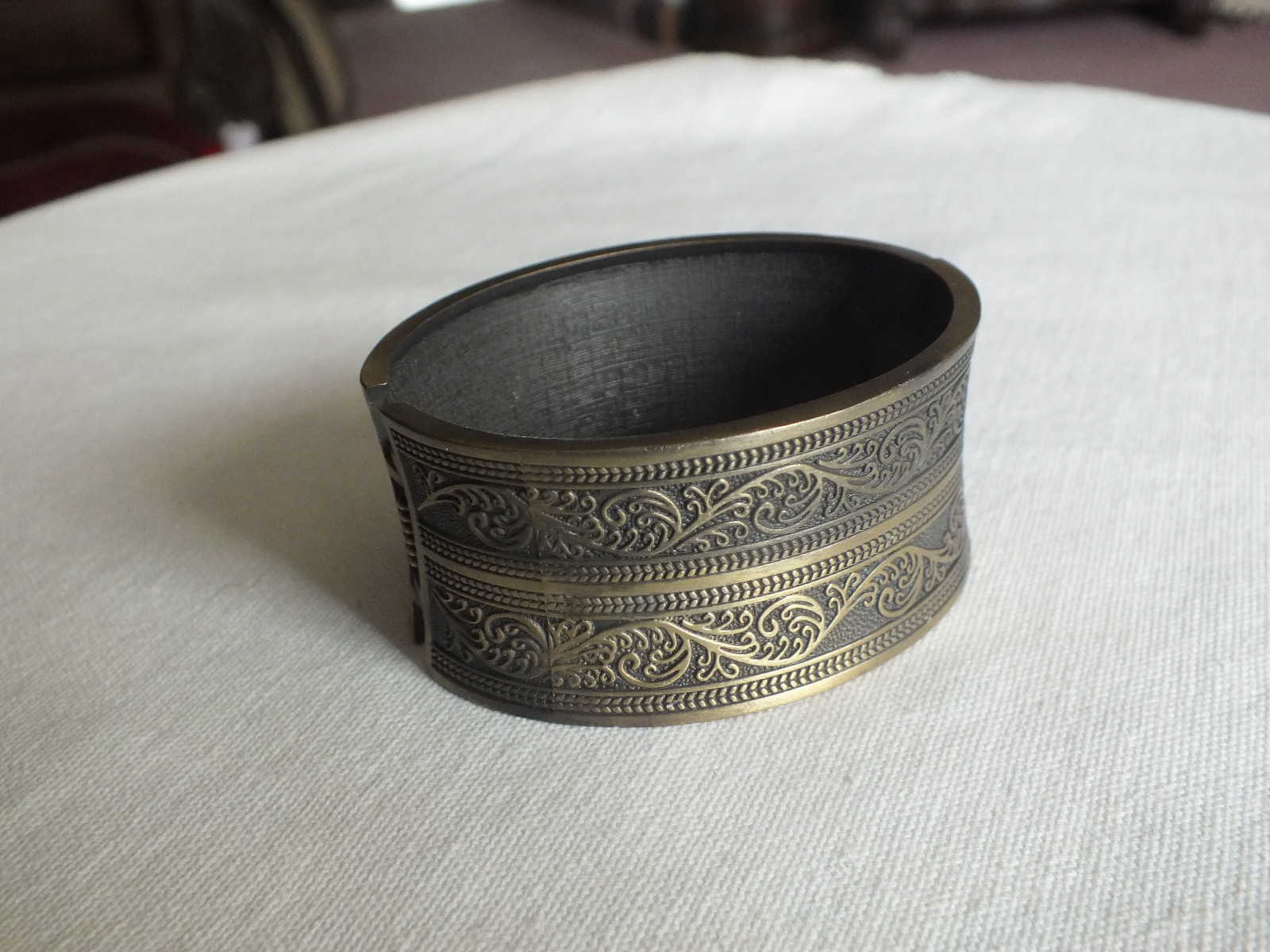 Collectible Clamp Bracelet Brass Tone Embossed 1 3/8 W x 2 1/2″ Across NICE