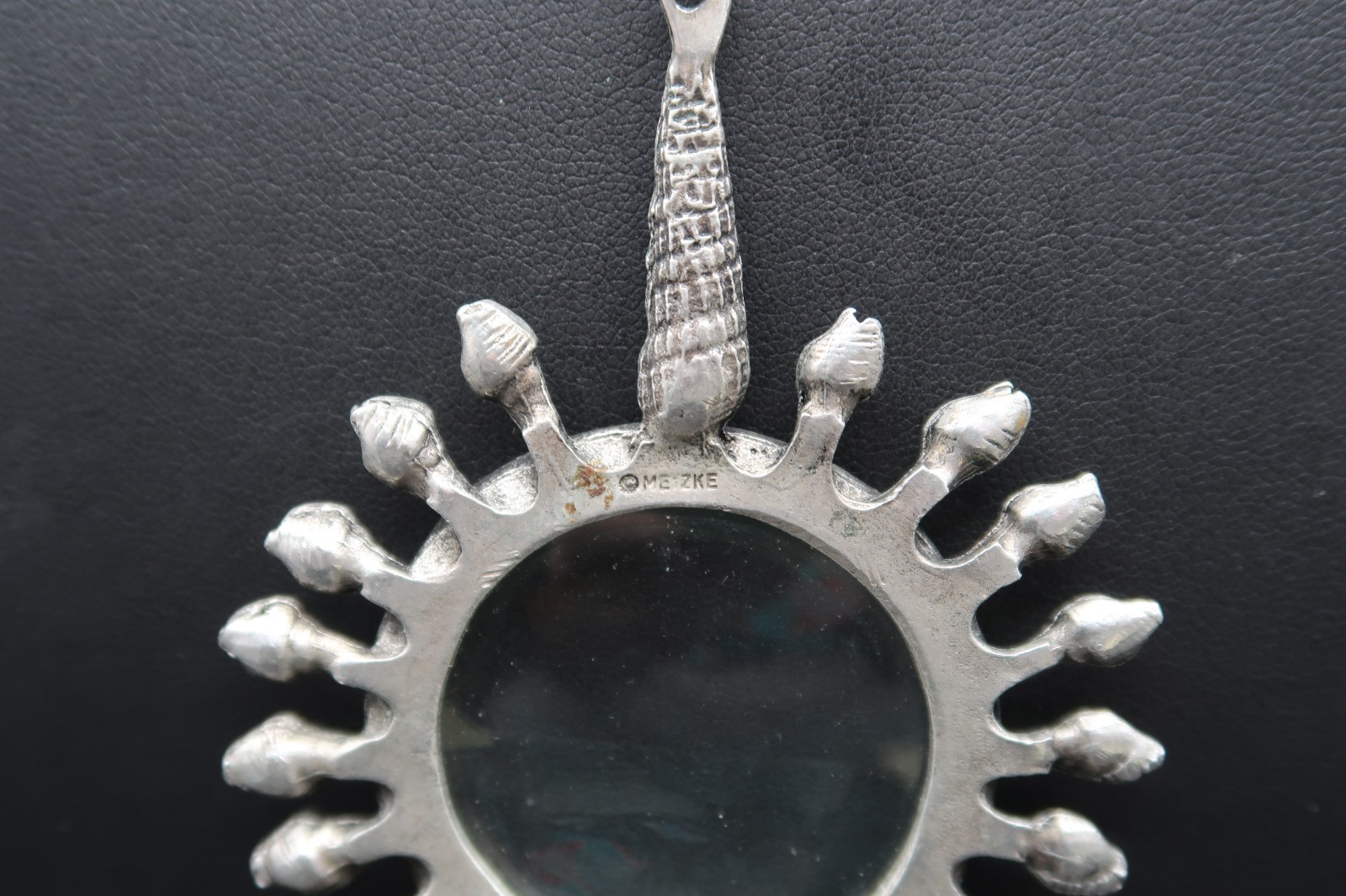 Vtg Pewter Sunburst Magnifying Loupe Pendant Necklace Metzke Signed Shell Bail