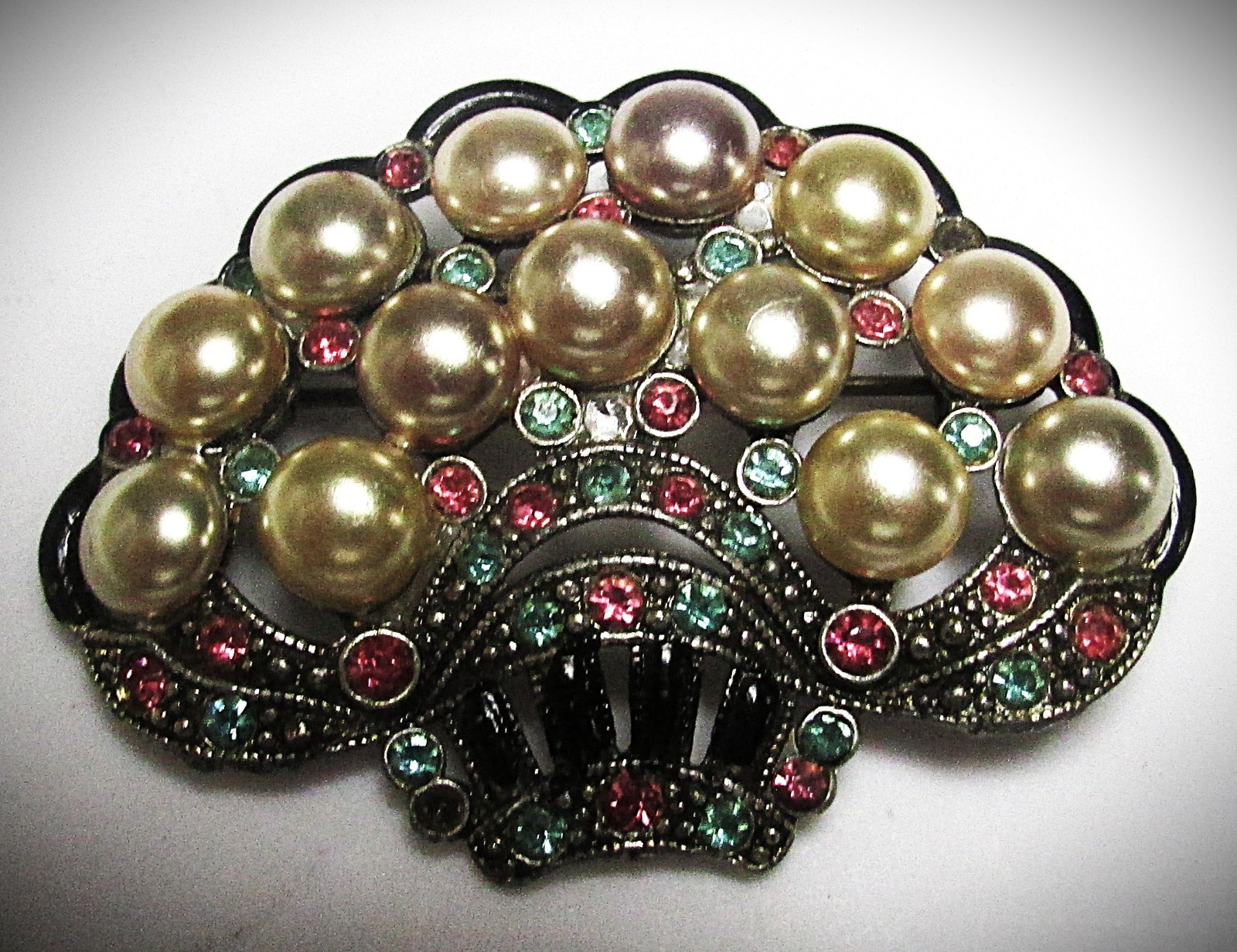 Art Deco New England Glassworks Basket Of Pearls, Enamel, Rhinestone Pin Brooch