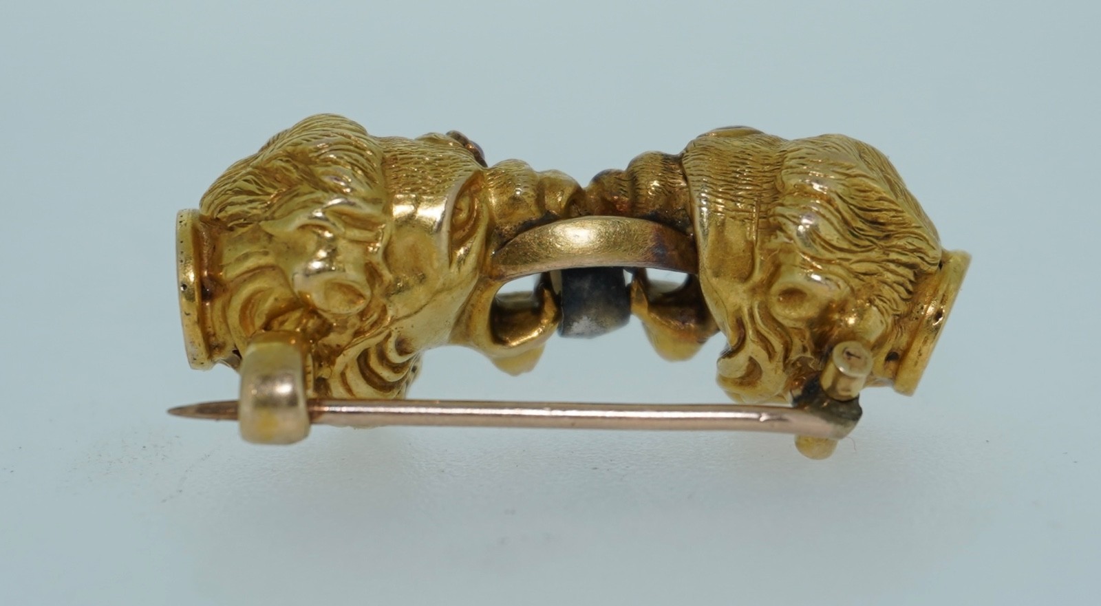 Art Nouveau 18K Double Lion Head Brooch
