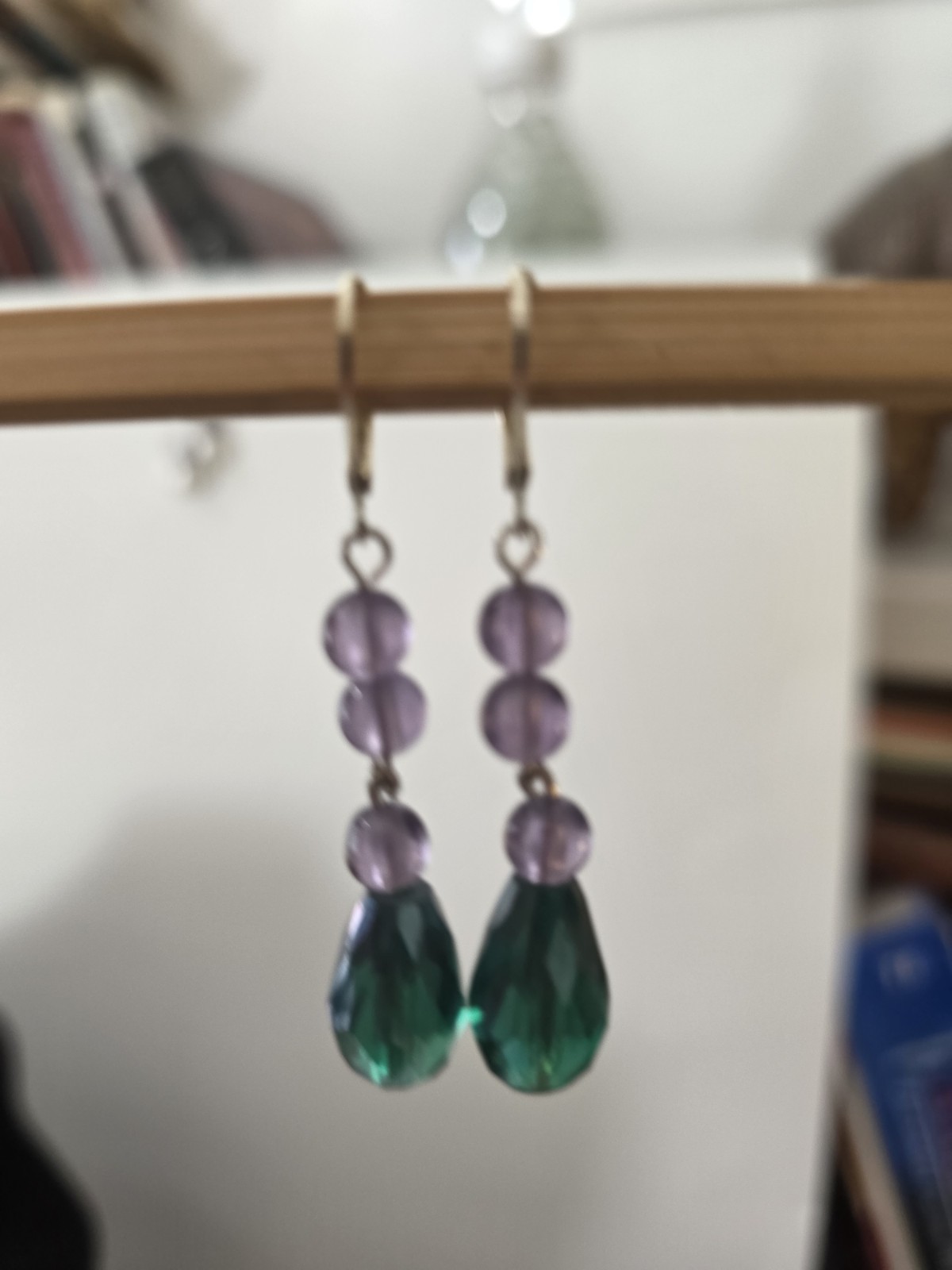 Vintage Lt. Purple and Teal Preciosa AB Drops Dangles Earrings Spl. leverbk