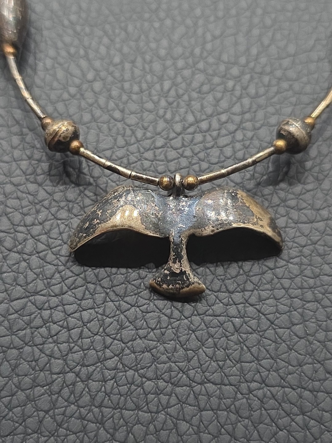 Native American NAVAJO Sterling Flying Hawk Bird Station Pendant Necklace 22″