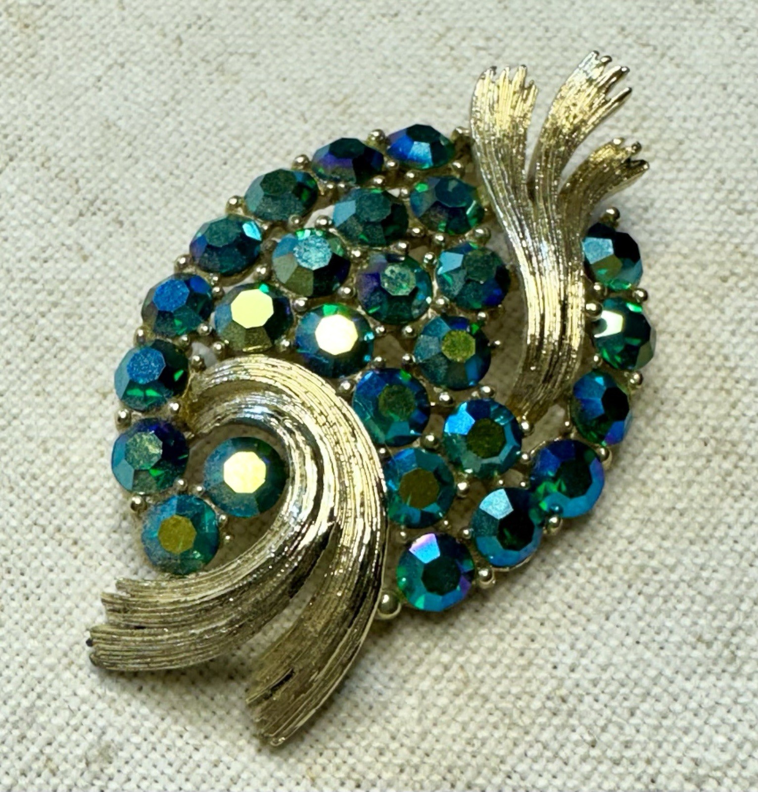 Vintage Signed Lisner Teal Blue AB Gold Tone Swishes Brooch Rare Beauty!
