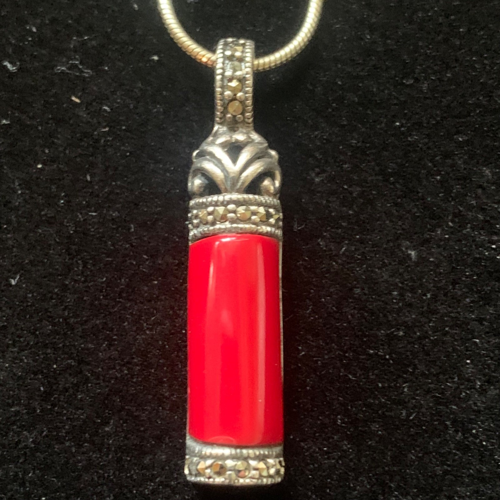Vintage Red Coral Sterling Silver Pendant Necklace 18″ Chain Marcasite 925 Mod