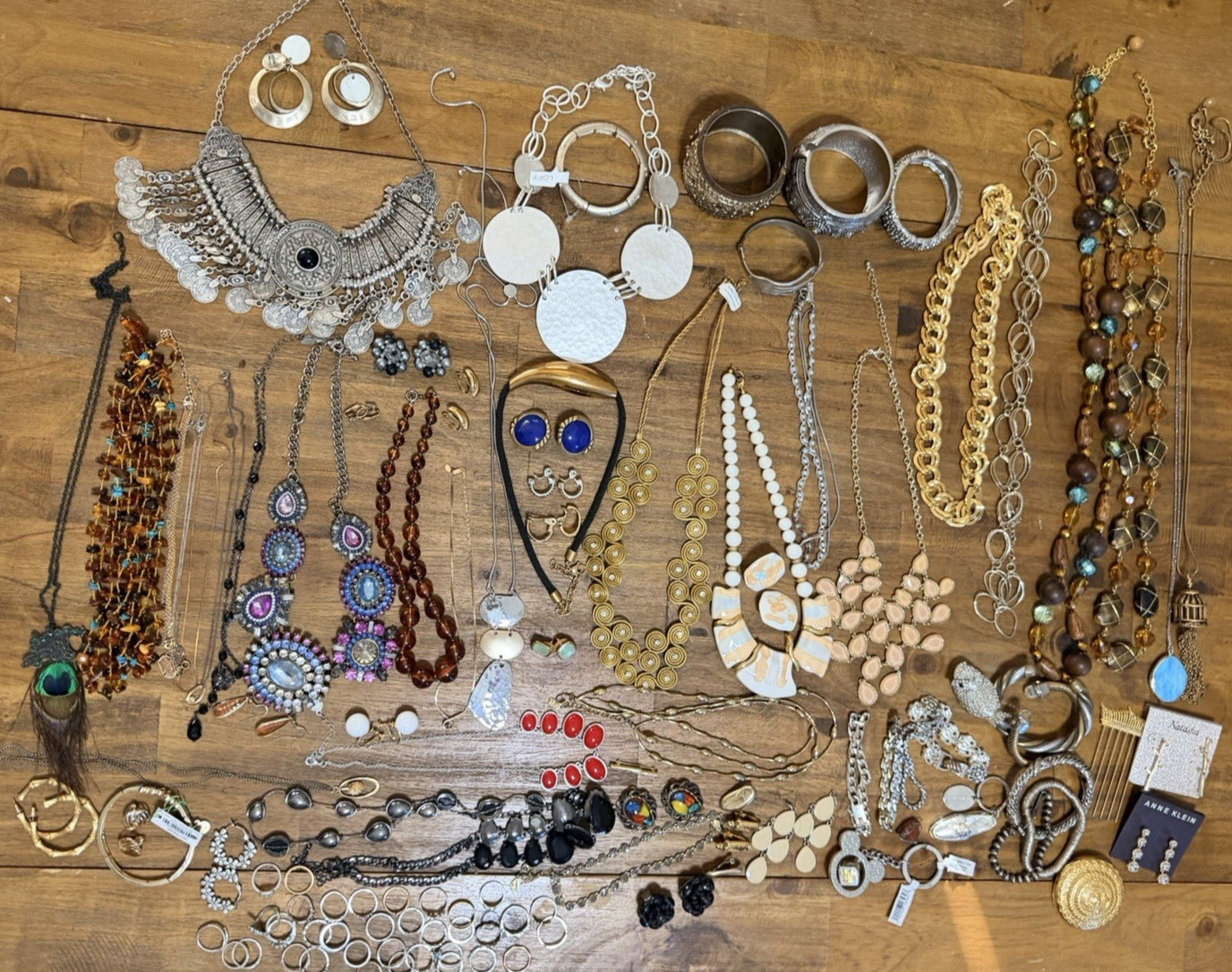Vintage Modern Costume 99 Pieces Jewelry Lot Signed Necklace Earrings Broach