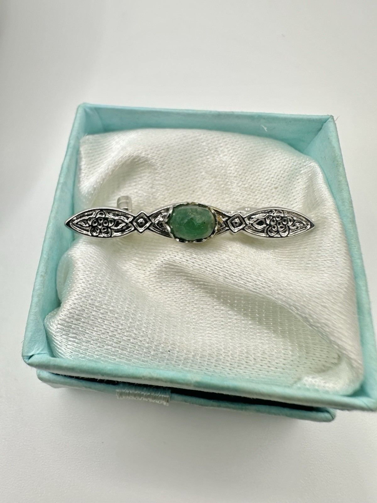 VTG Silver Tone Tiny Bar Brooch Pin Real Emerald May Birthstone Gemstone Read