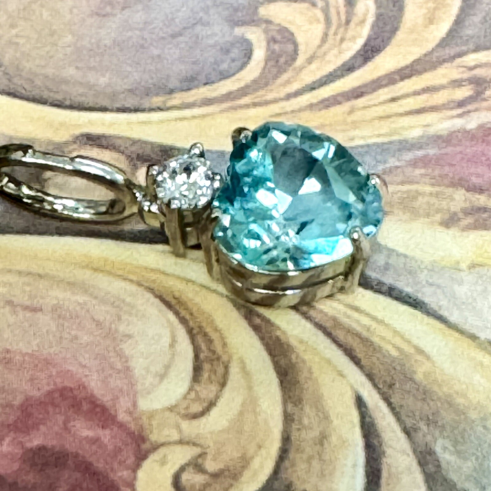 Vintage 585 14K White Gold Blue Topaz Pendant – Eastern European Design -#1223