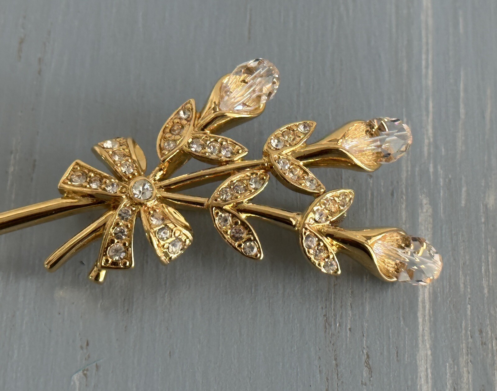Stunning Monet Vintage Rhinestone & Crystal Brooch Floral Bouquet Design