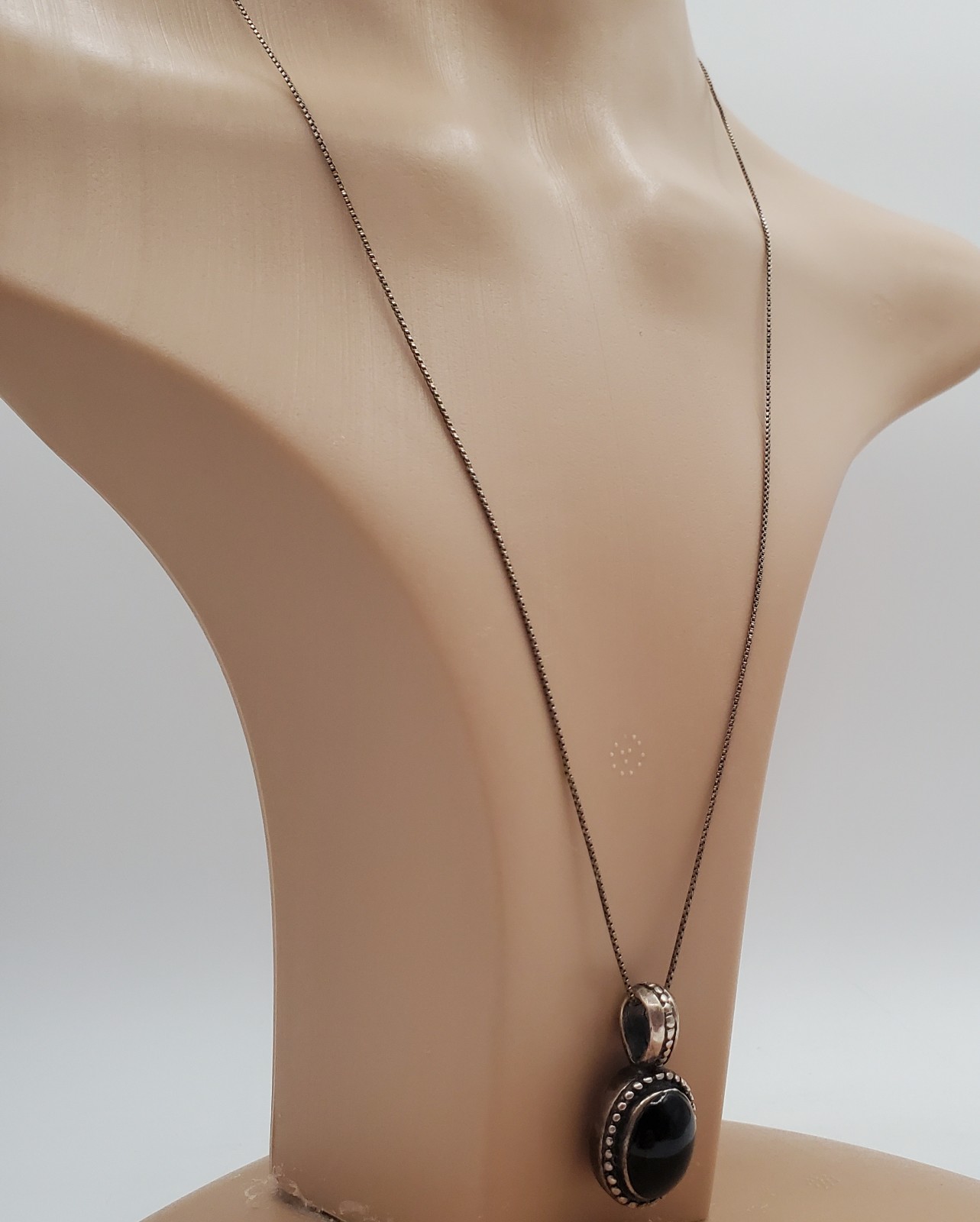 MEX 925 ATI Black Onyx Necklace 23in Sterling Silver 9gtw Box Chain VTG Estate