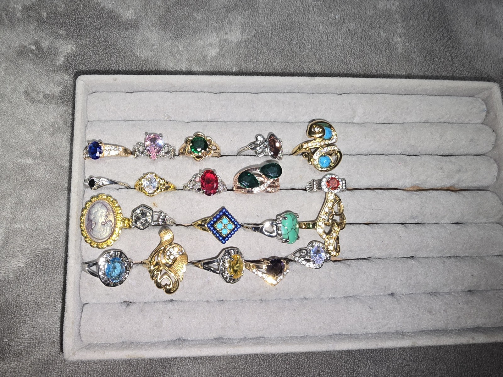 Modern Vintage 20 Piece Costume Ring Lot